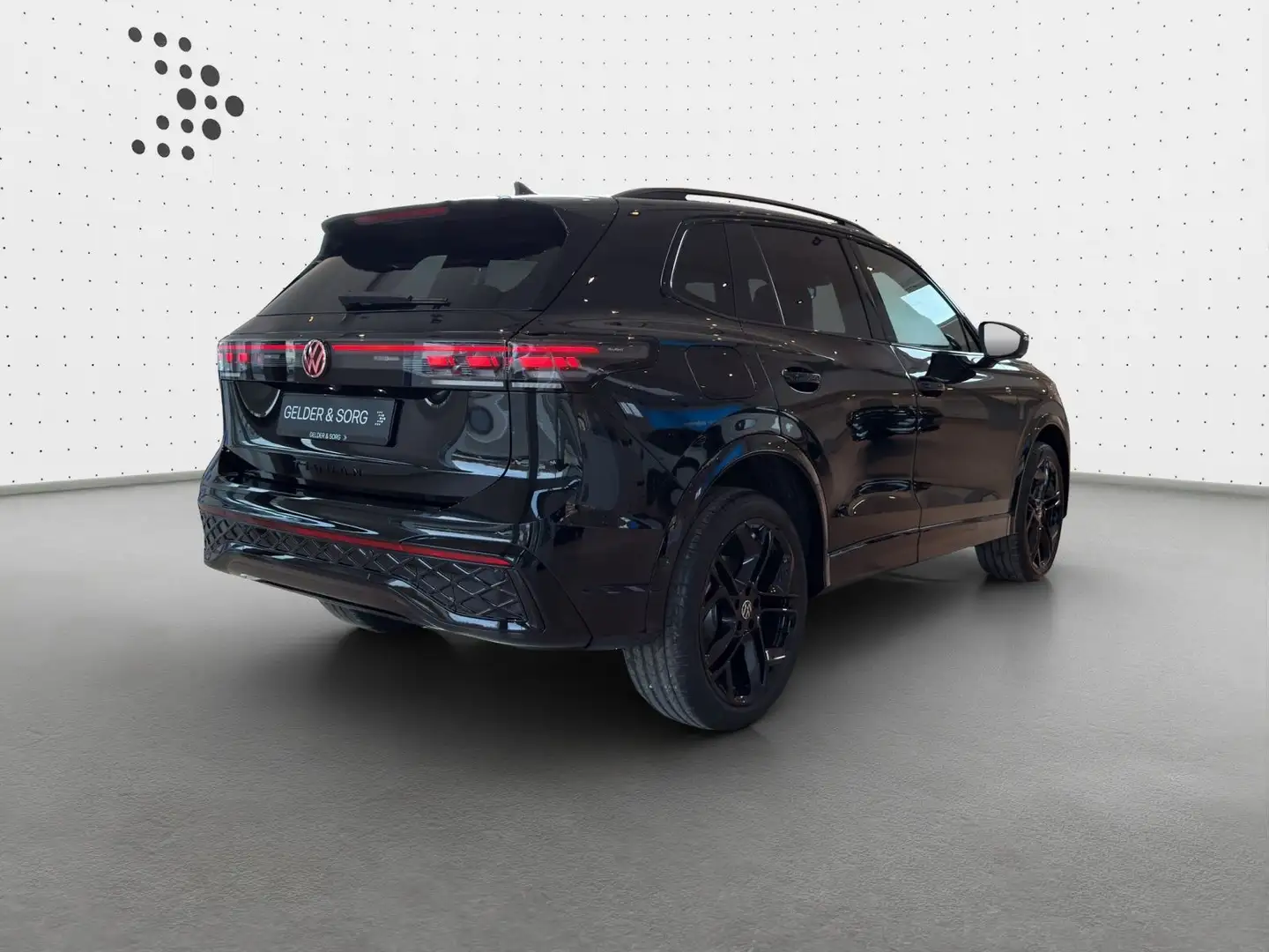 Volkswagen Tiguan R-Line 2.0 TDI 4M AHK*BLACKSTYLE*H&K*PANO Negro - 2