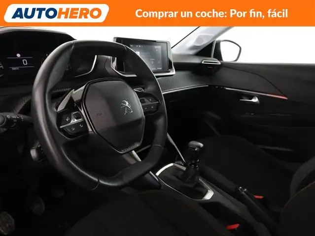 Peugeot 208 view 12