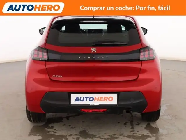 Peugeot 208 view 5