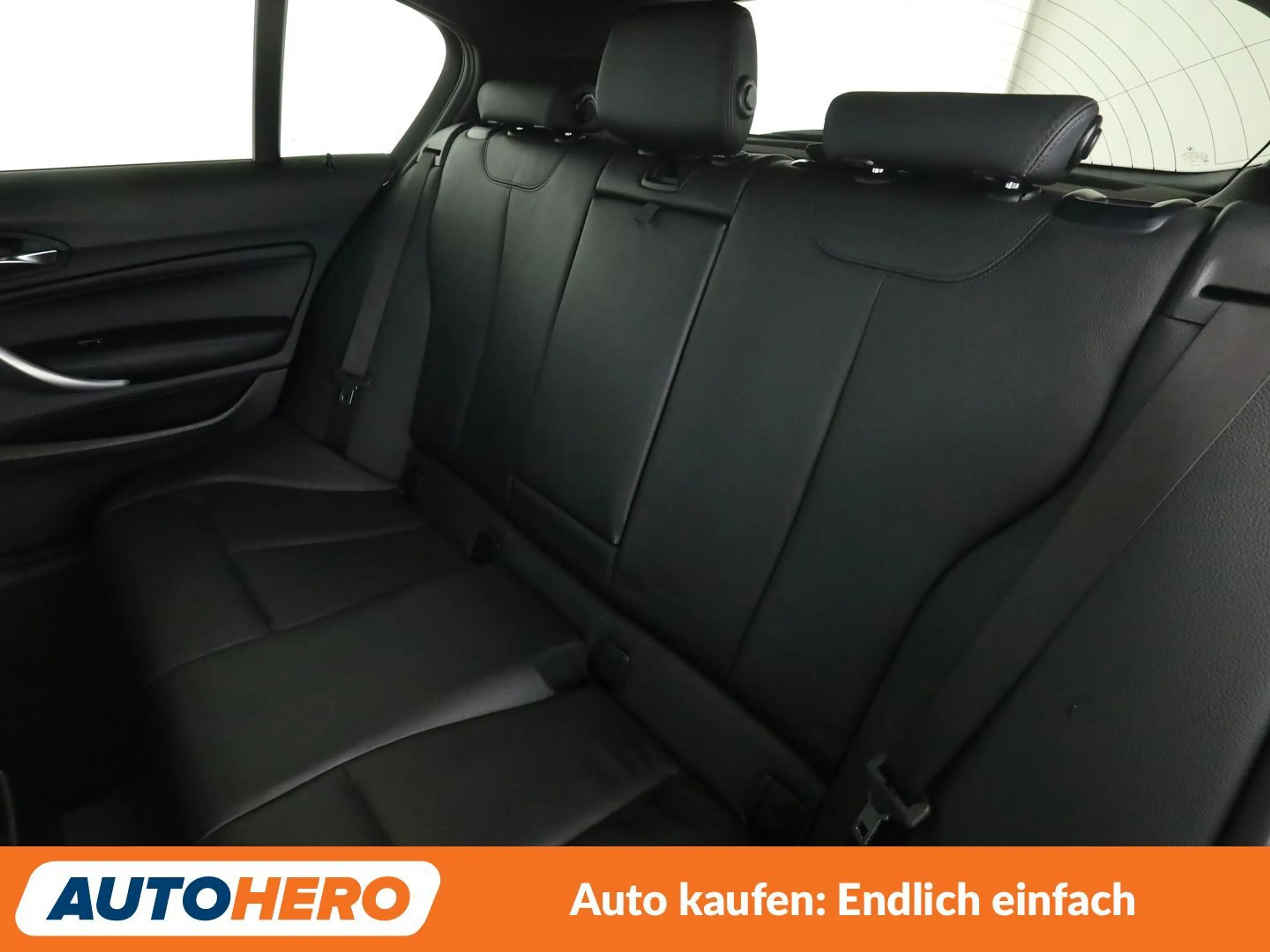 BMW 140 M140i xDrive Special Edition Aut.*NAV*TEMPO*CAM* — photo 14