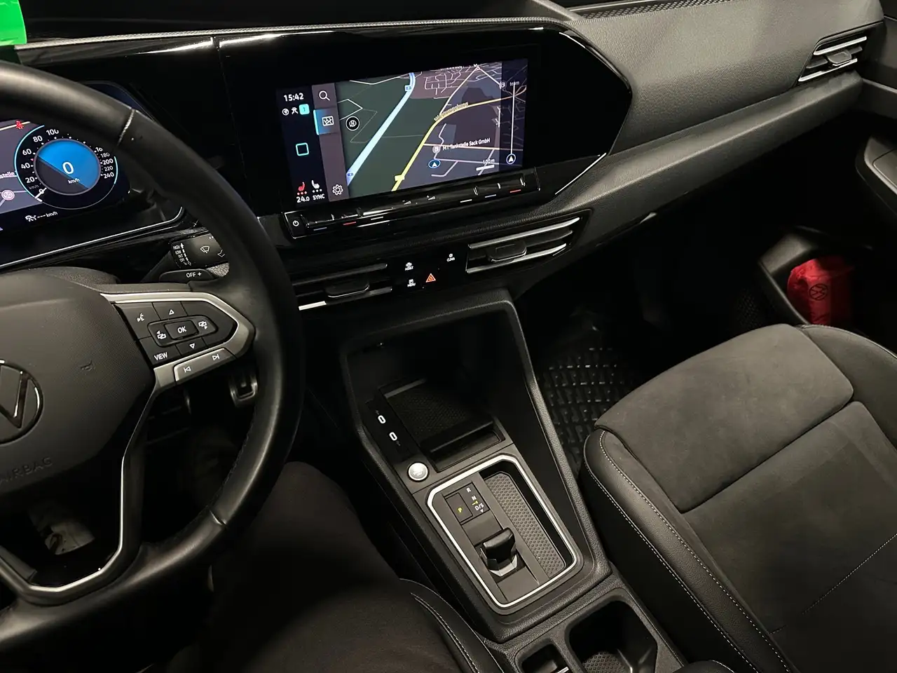 Volkswagen Caddy Maxi Style*AHK*NAVI Pro*LED*CarPlay*SHZG*Alcantara, миниатюра 18