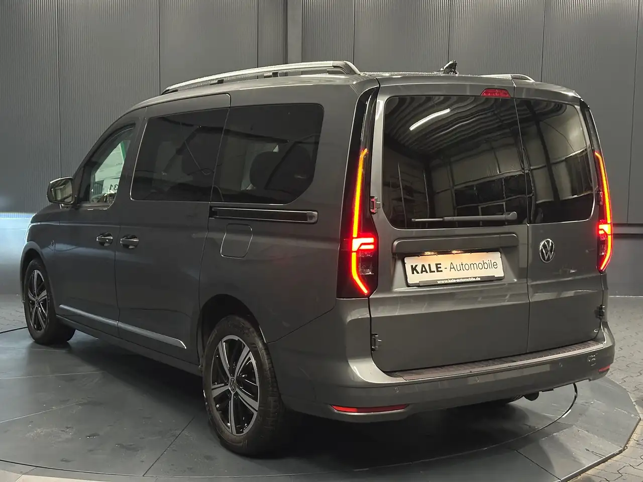 Volkswagen Caddy Maxi Style*AHK*NAVI Pro*LED*CarPlay*SHZG*Alcantara, миниатюра 3