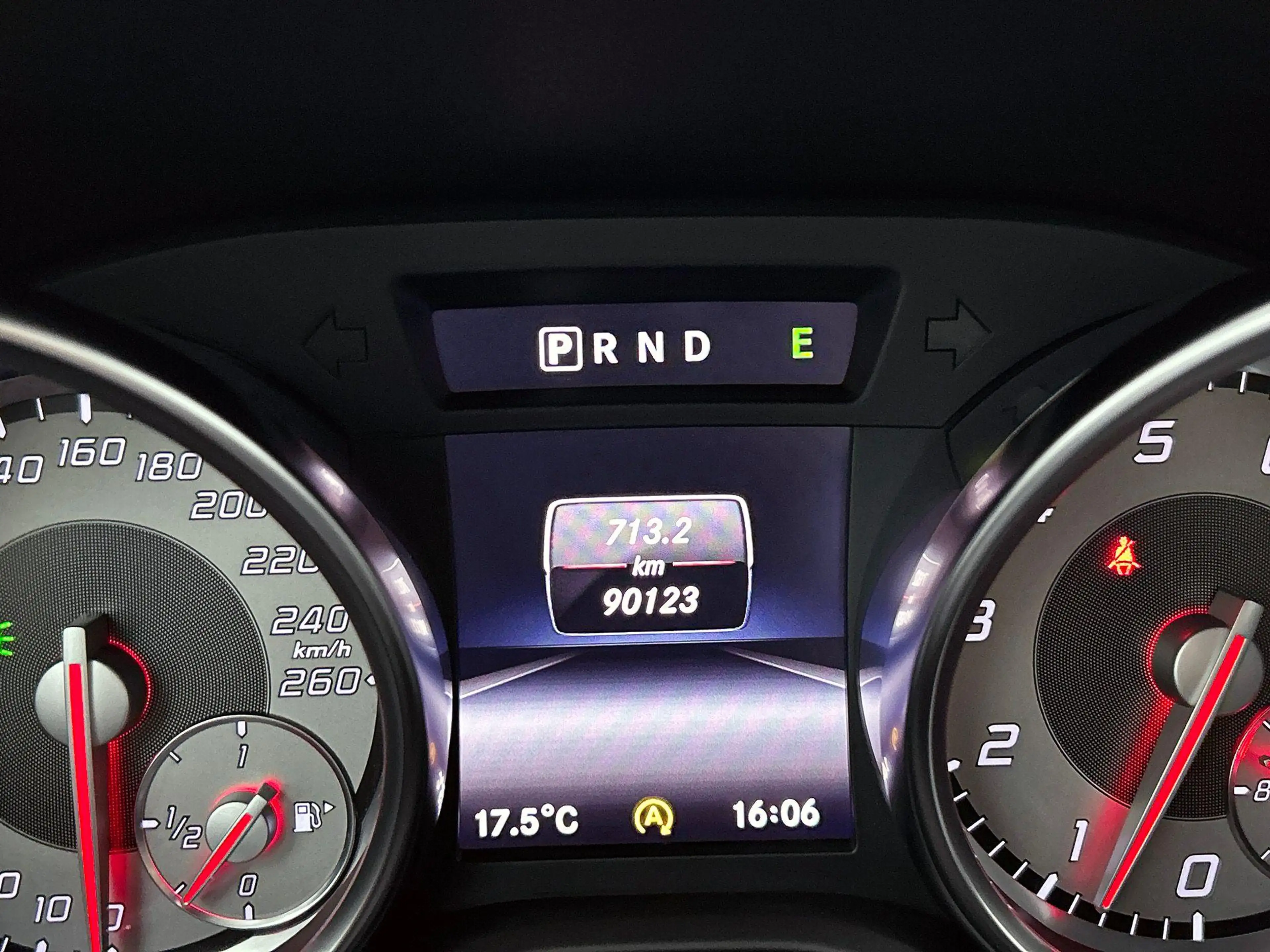 Mercedes-Benz SLK 200 SLK — photo 11