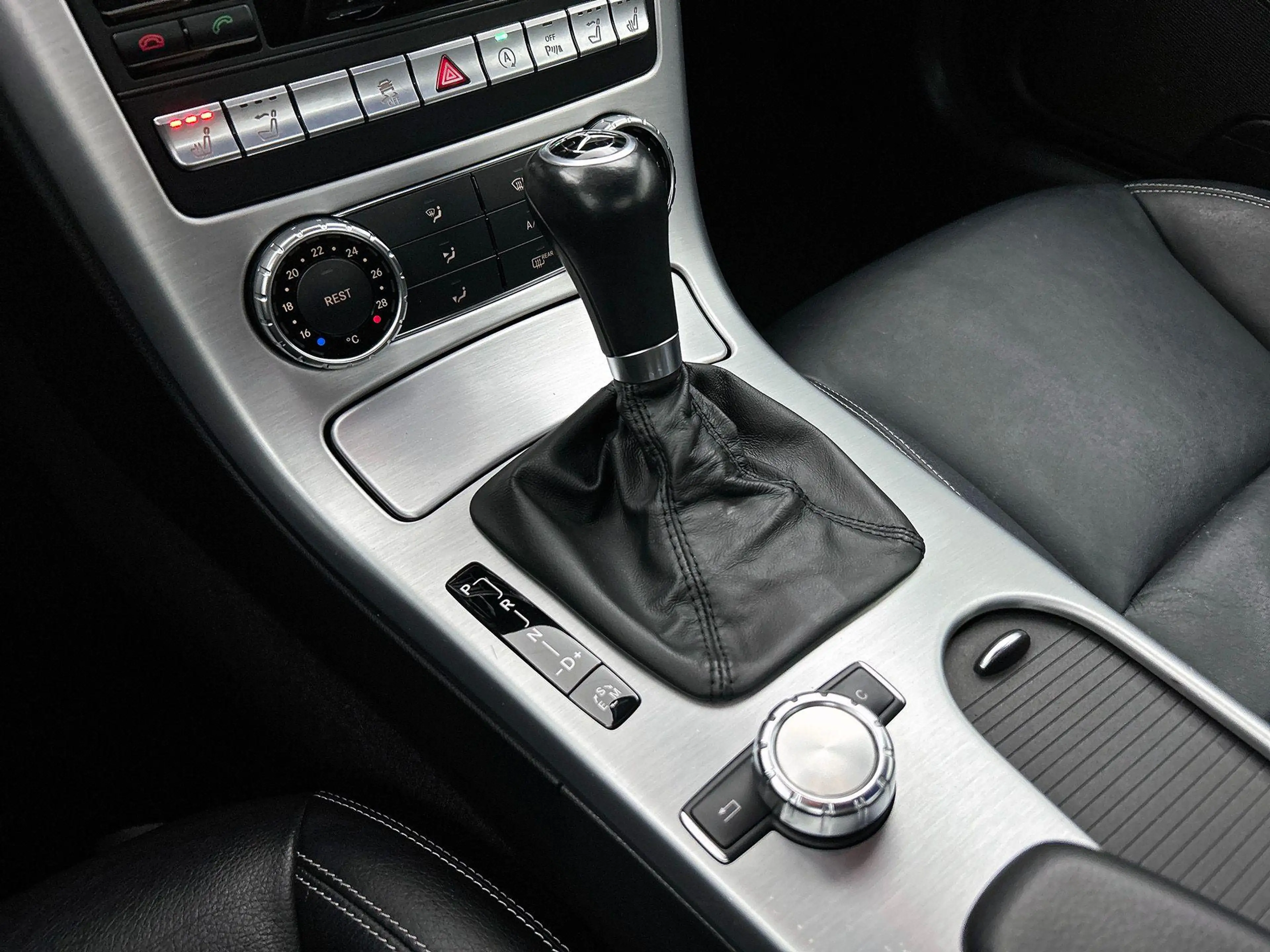 Mercedes-Benz SLK 200 SLK — photo 10
