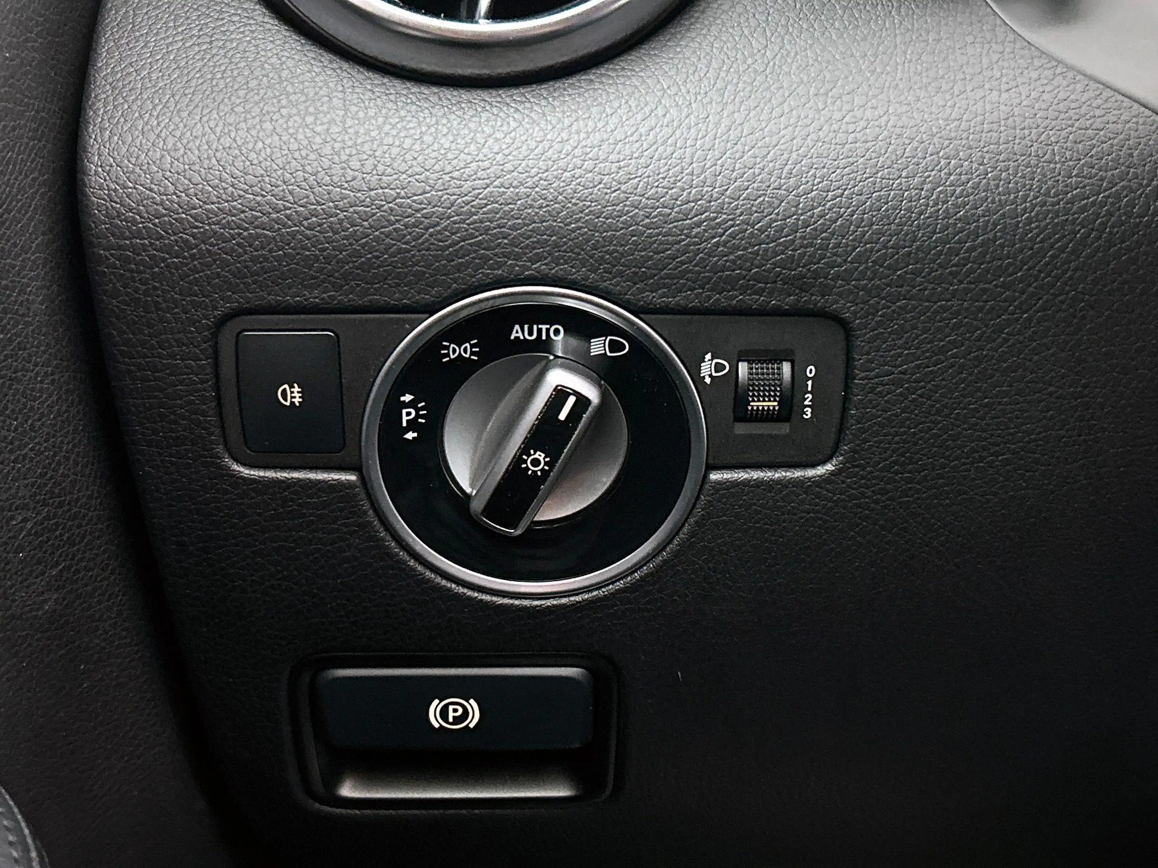 Mercedes-Benz SLK 200 SLK — photo 12