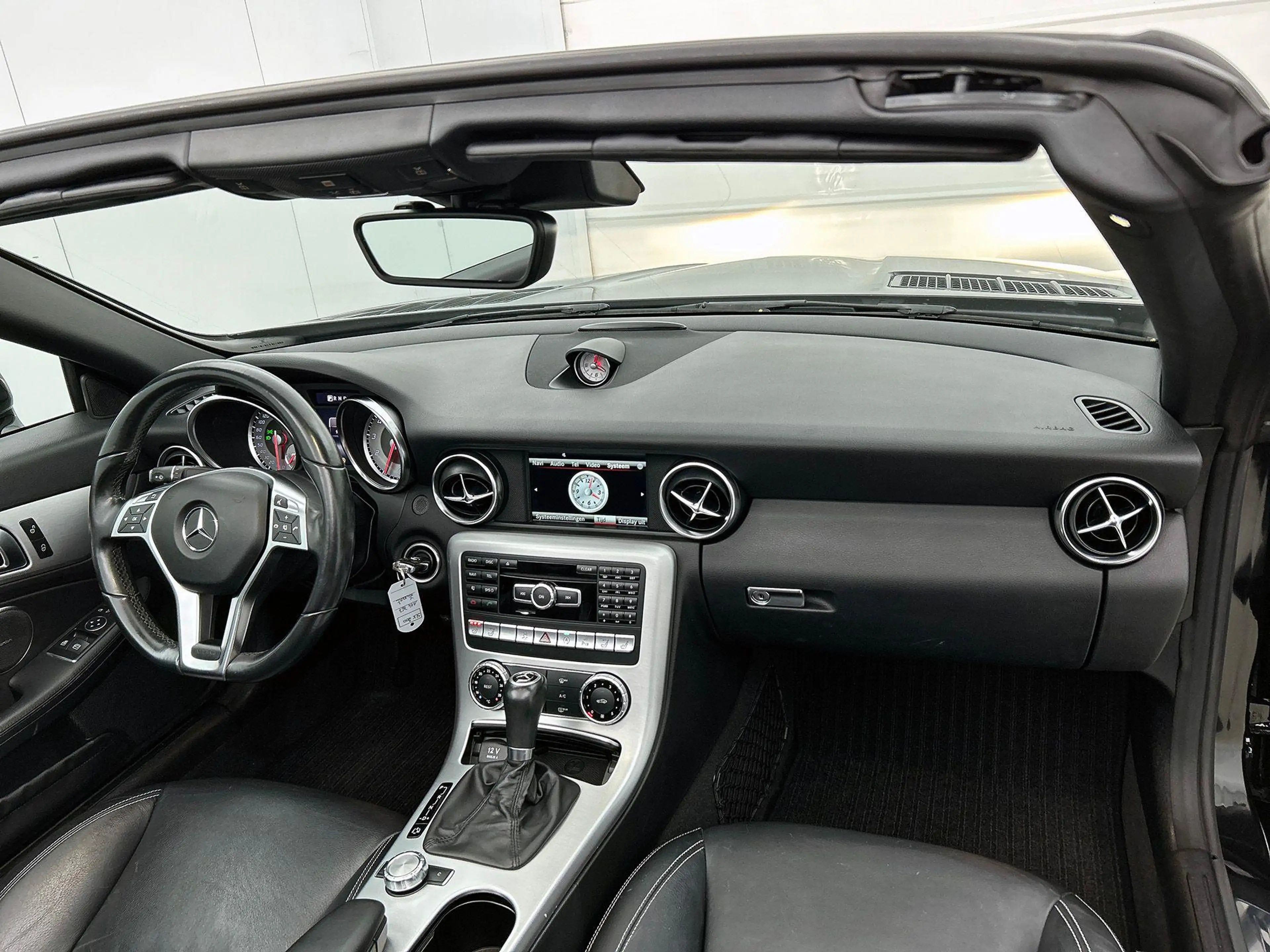 Mercedes-Benz SLK 200 SLK — photo 9