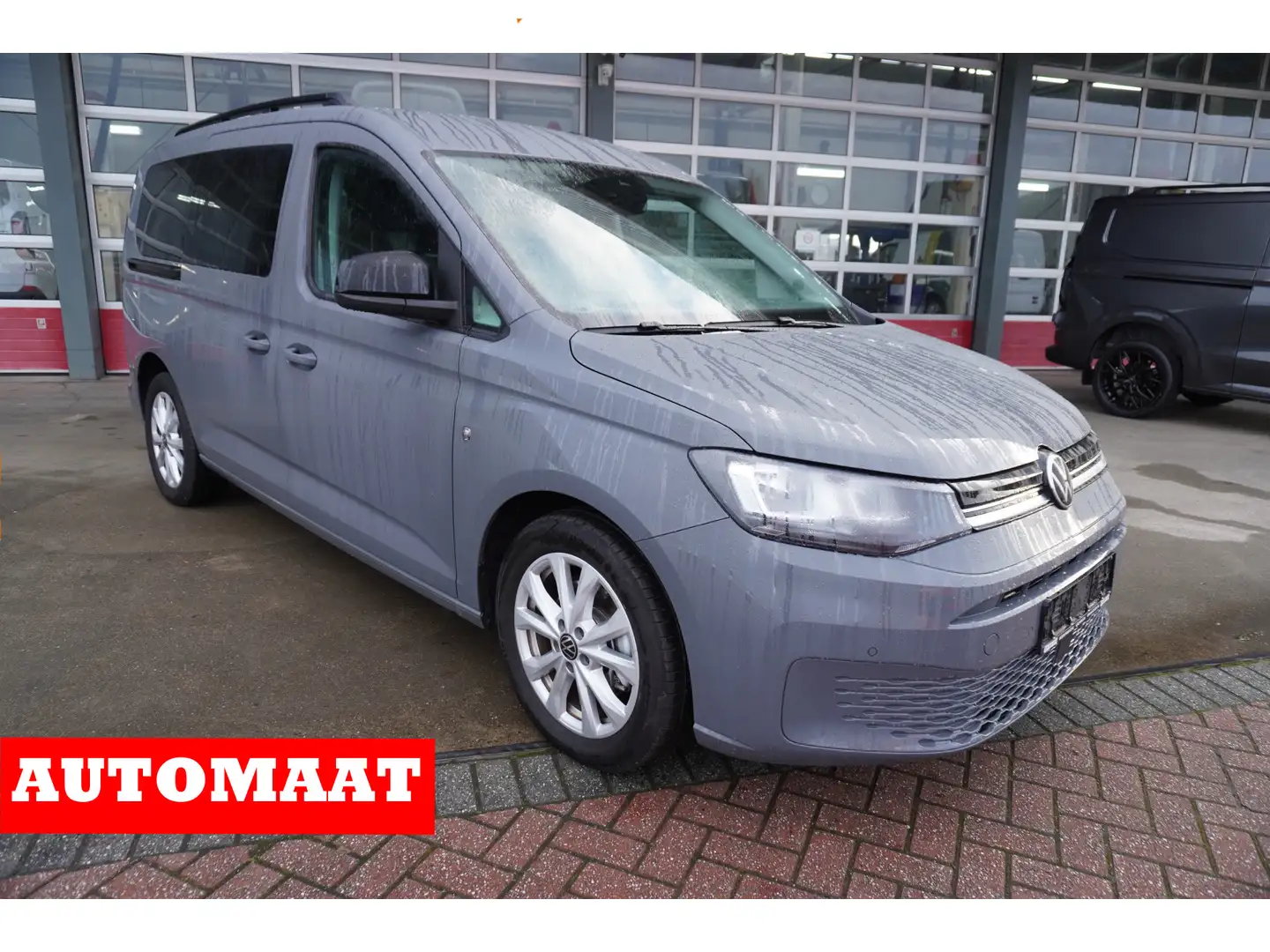 Volkswagen Caddy Maxi 1.5 TSI Hybride Life 7 Persoons DSG Automaat - 1