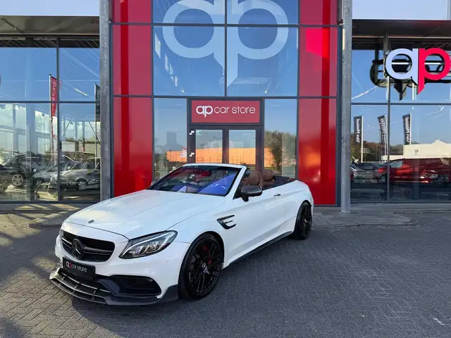 Mercedes-Benz C 63 AMG Cabrio S Cabrio Burmester Memory seats