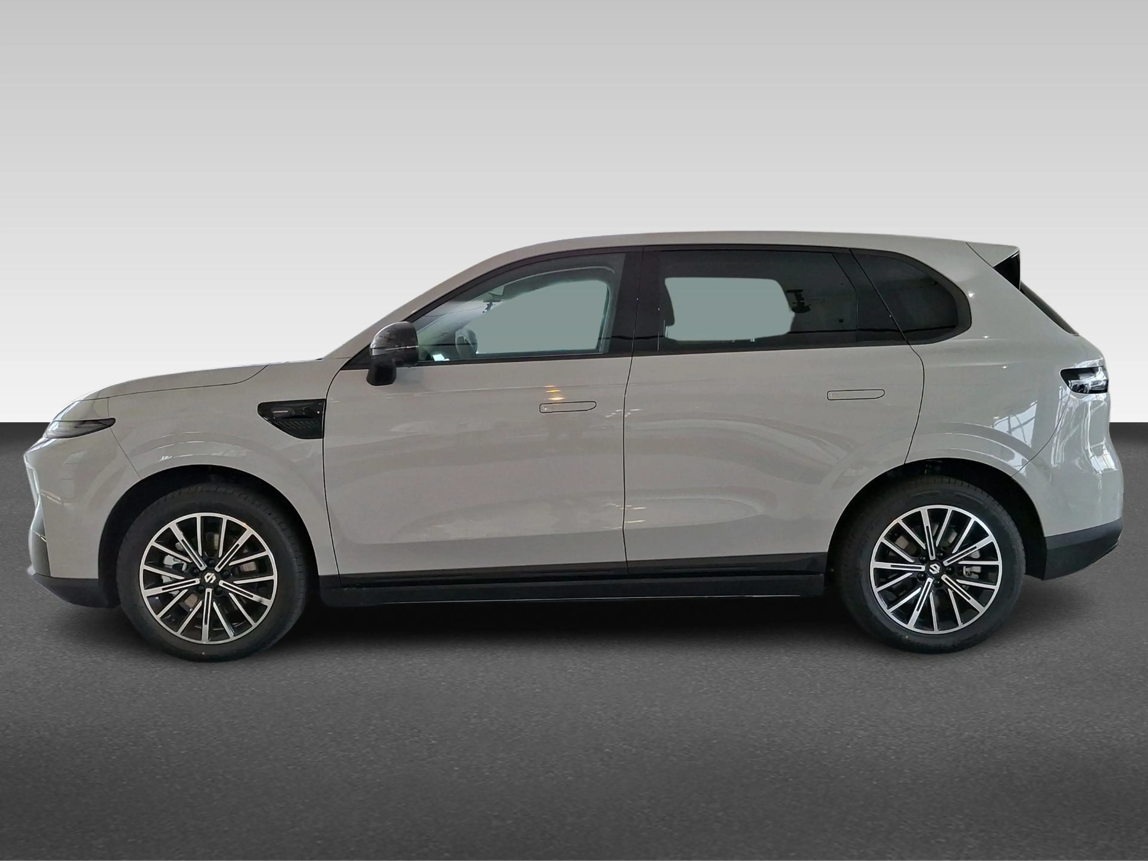 Leapmotor B10 EV 67,1 kWh 218pk Design — photo 2