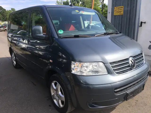 Volkswagen T5 Multivan 4Motion 131 PS KLIMA STANDHEIZUNG 17 ZOLL ALU