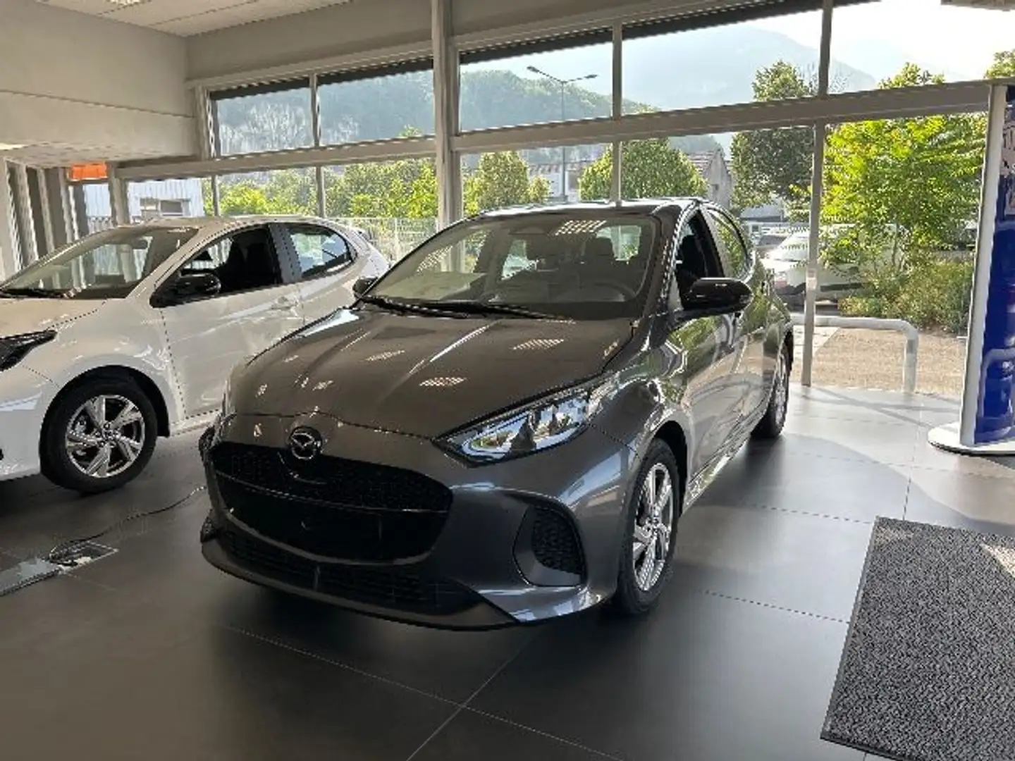 Mazda 2 MAZDA2 HYBRID 2025 1.5L CVT 116 ch Exclusive-Line  - 1
