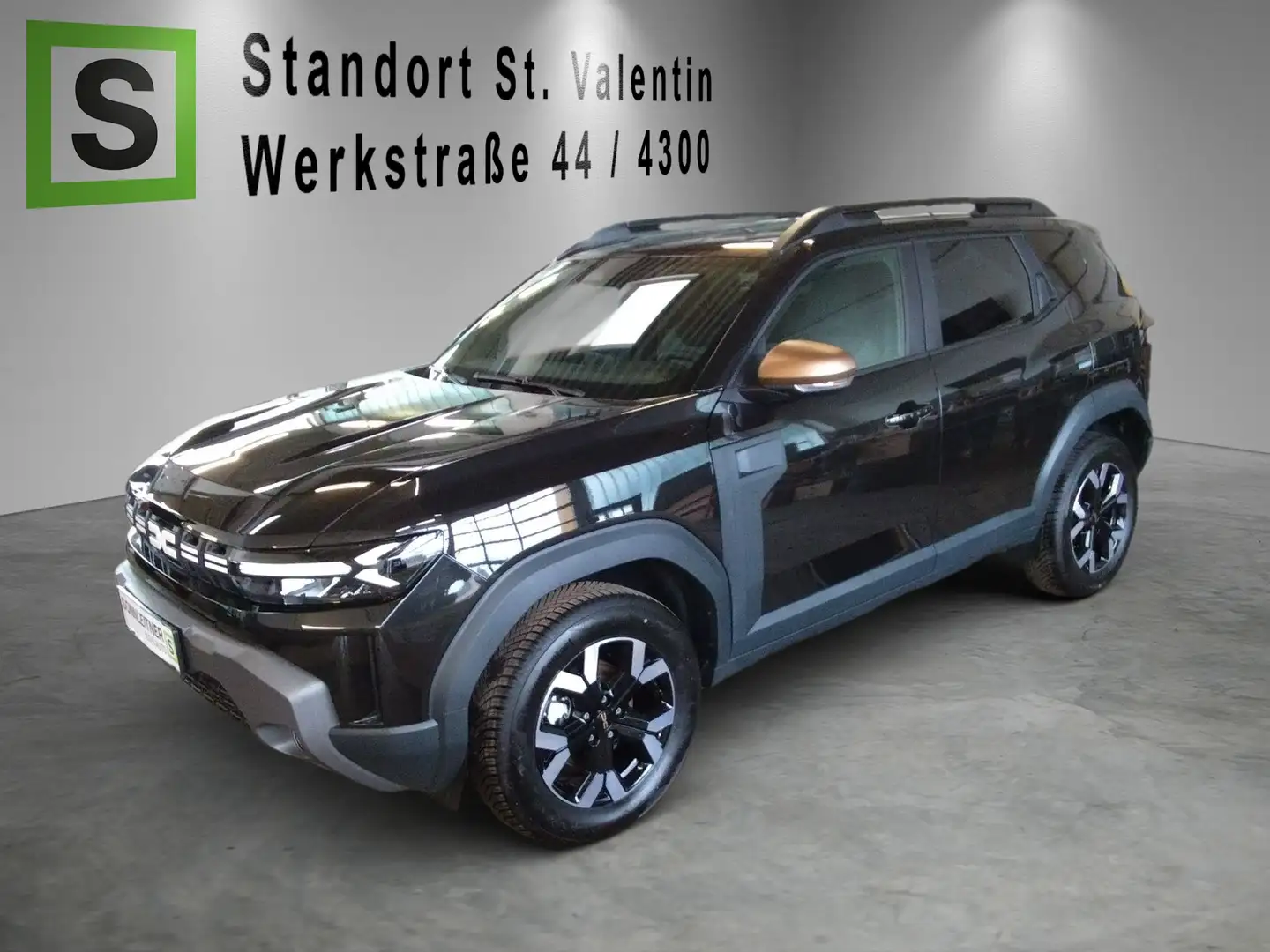 Dacia Duster DUSTER Extreme TCe 130 4x4 Schwarz - 1