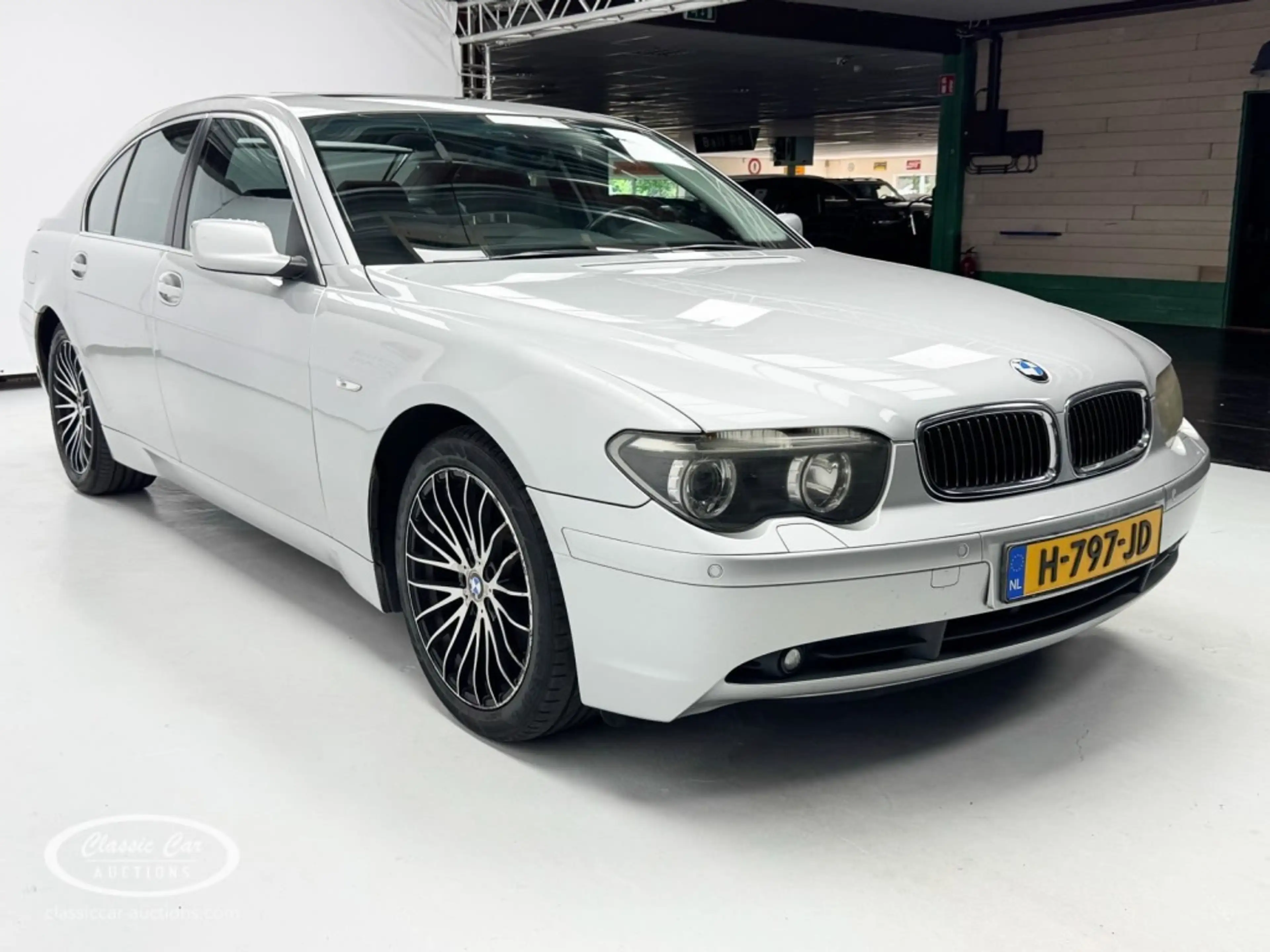 BMW 745 745 Li - ONLINE AUCTION — photo 3
