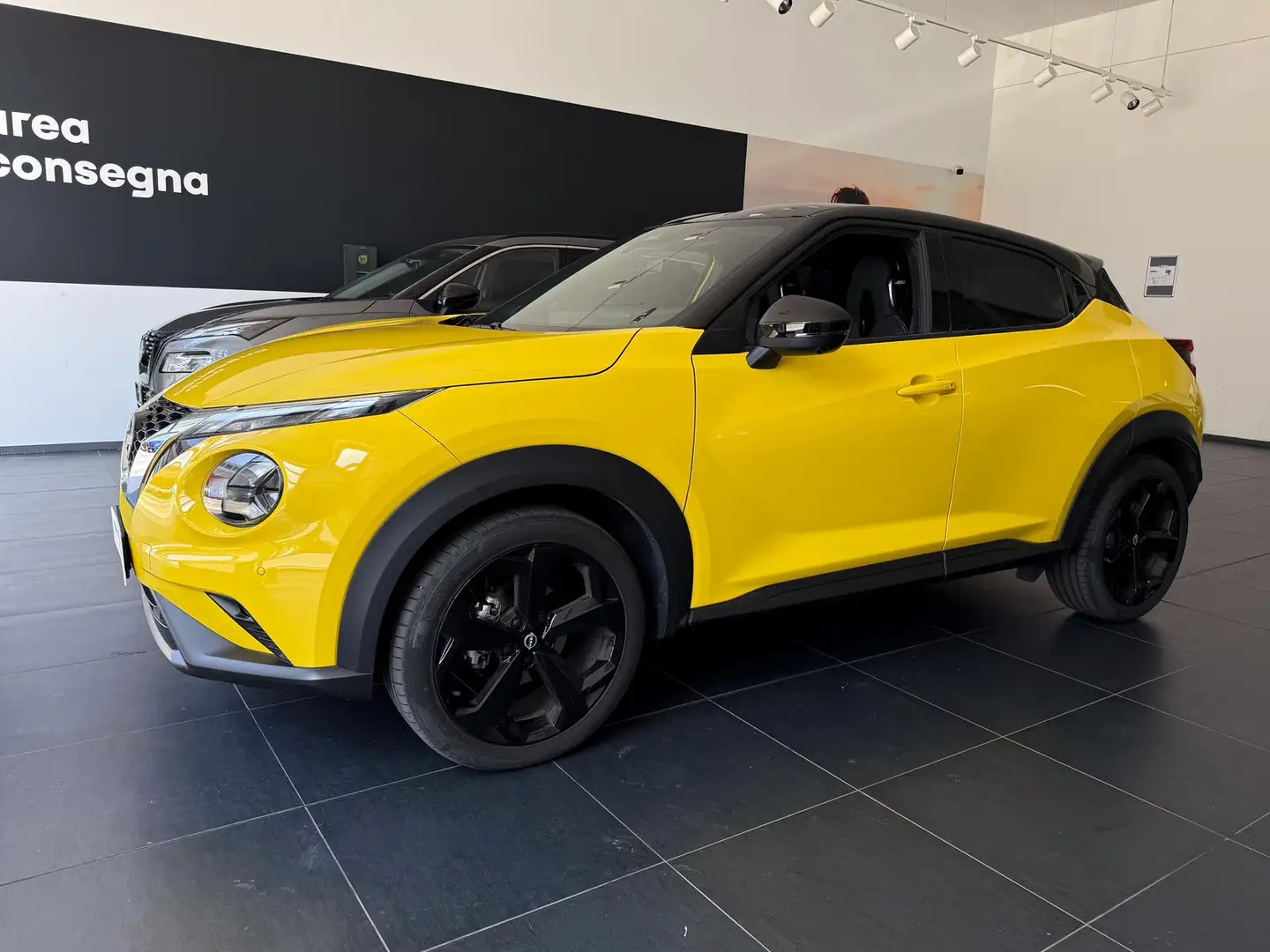 Nissan Juke 1.0 dig-t tekna 114cv Noir - 2