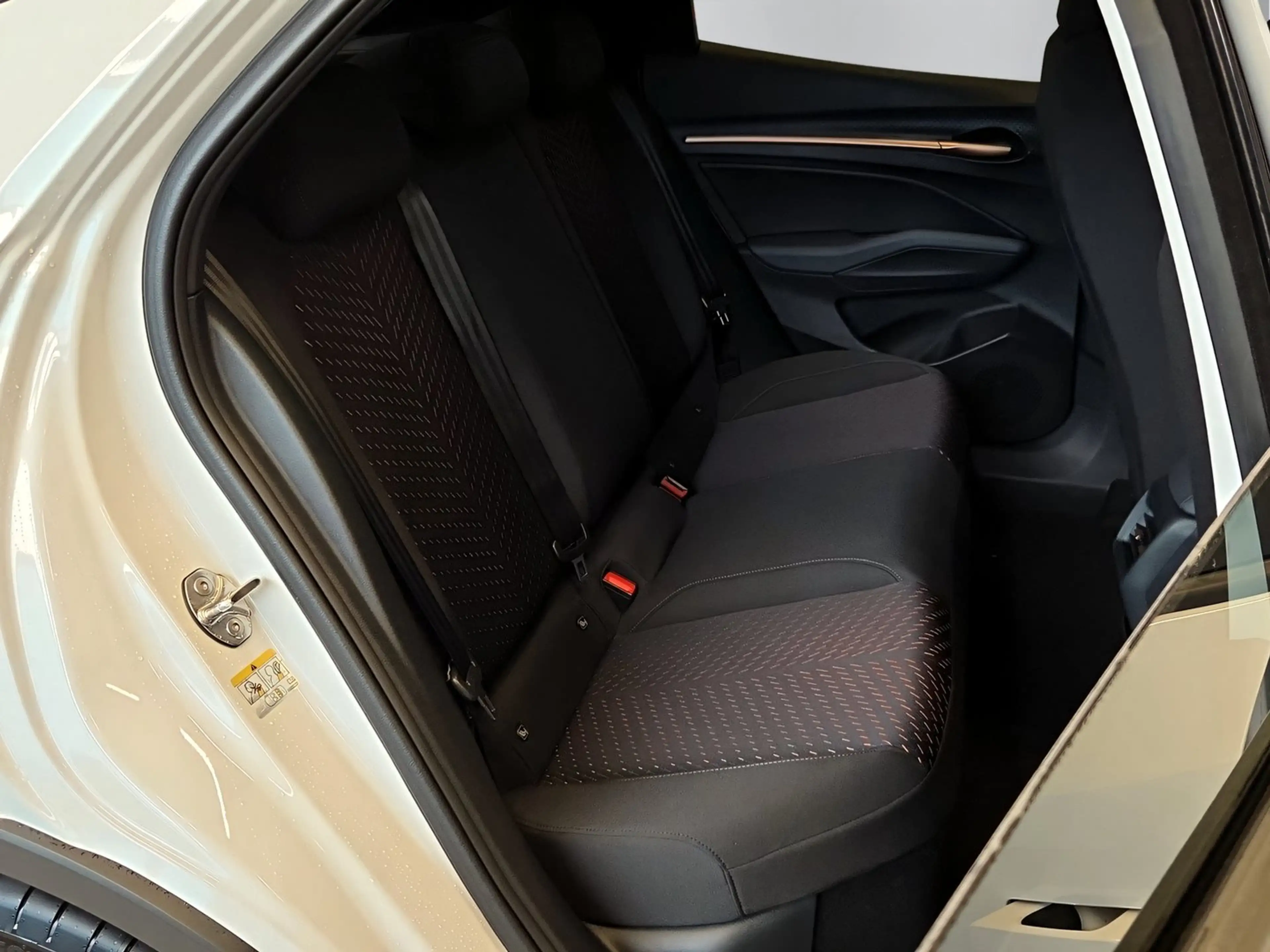 CUPRA Raval ENDURANCE 52/55 155kW/211 PS — photo 12