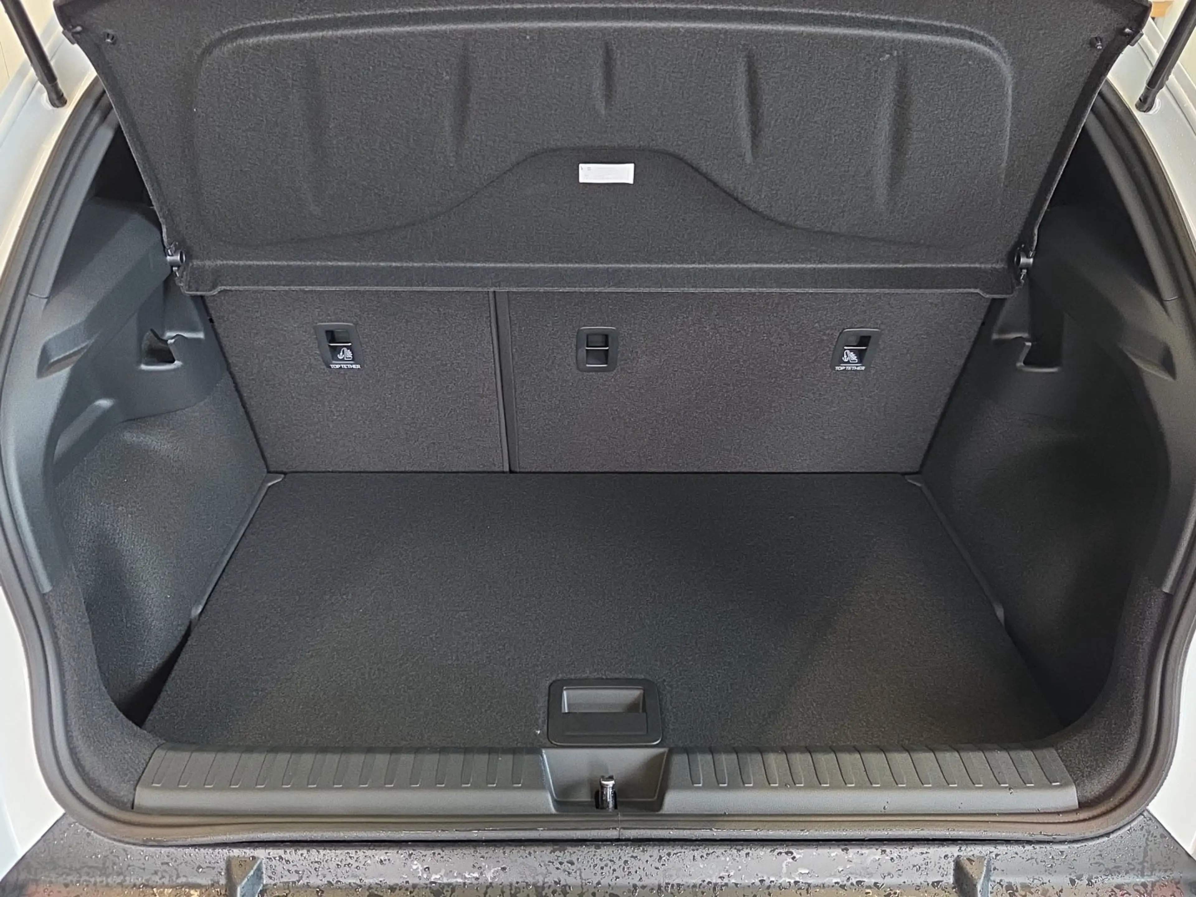 CUPRA Raval ENDURANCE 52/55 155kW/211 PS — photo 14