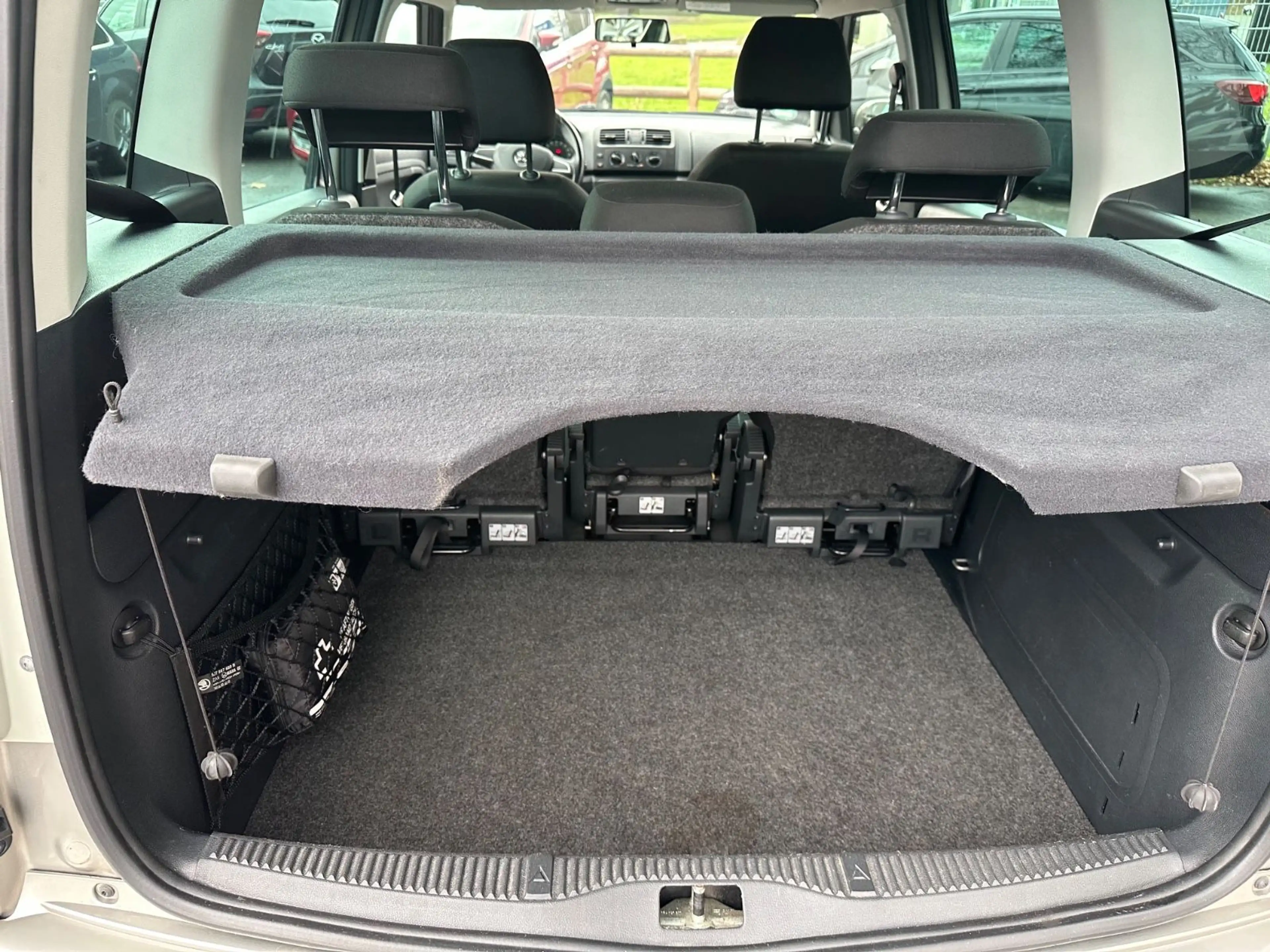 Skoda Roomster Ambition — photo 8