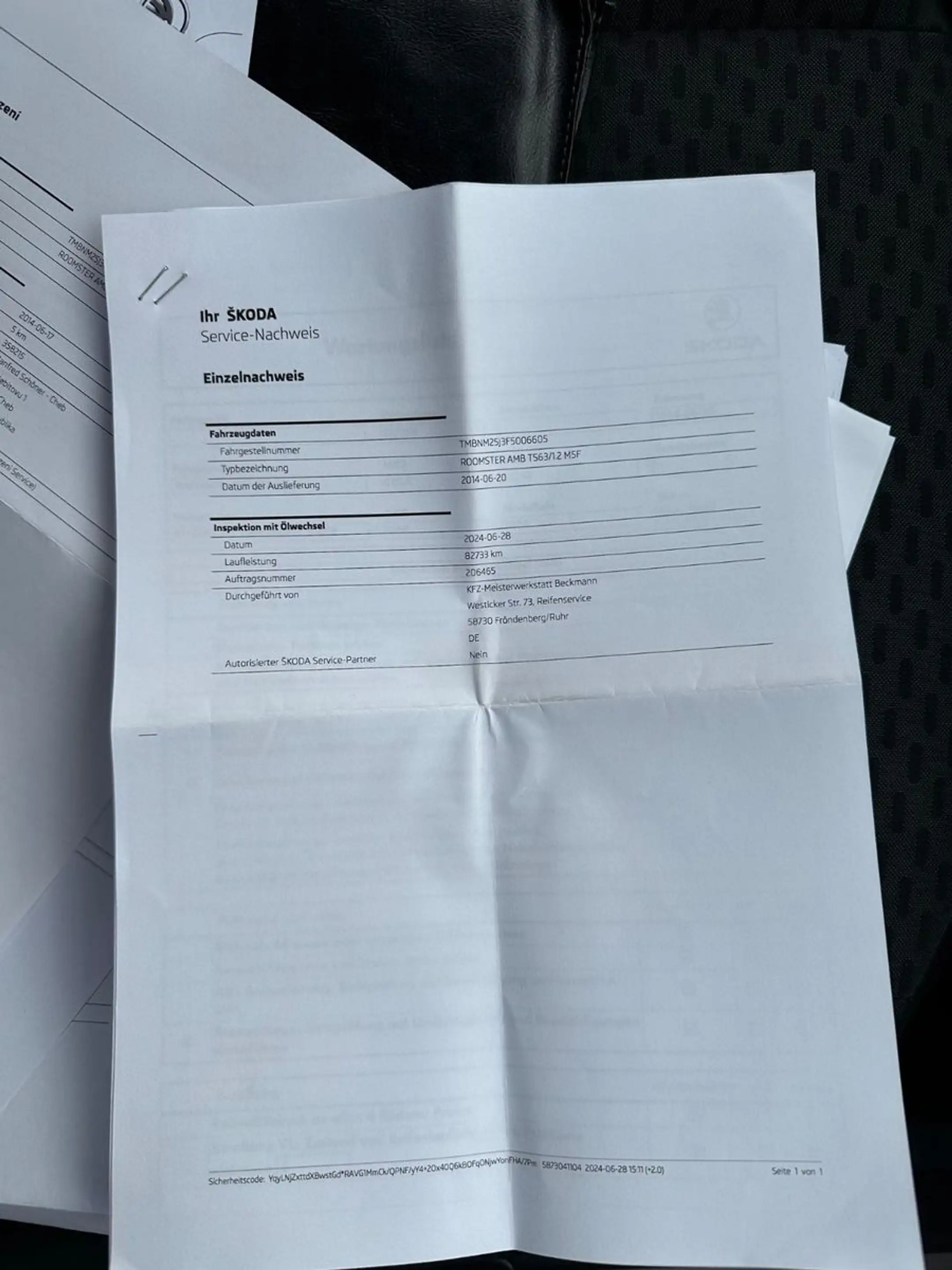 Skoda Roomster Ambition — photo 14