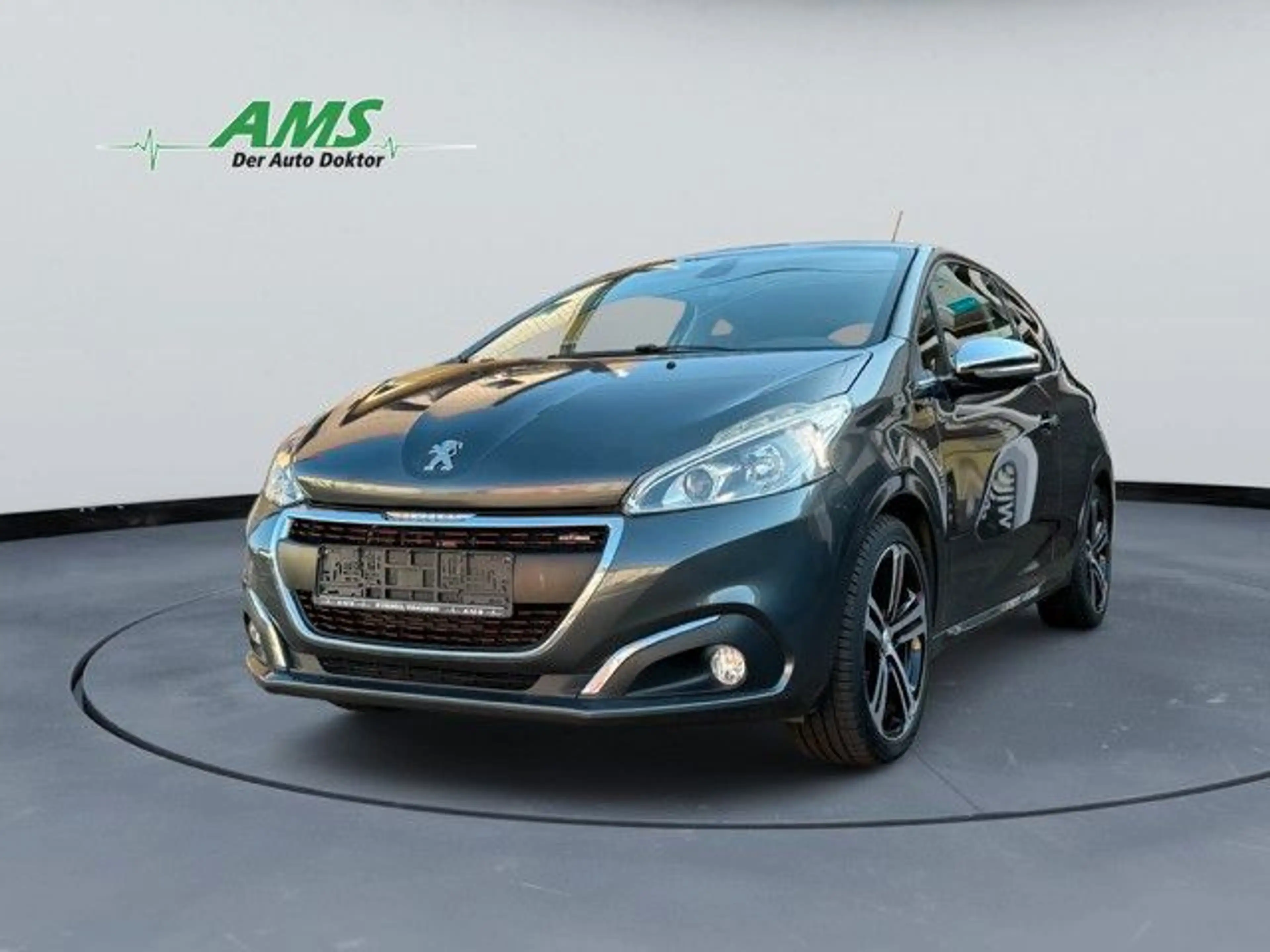 Peugeot 208 Allure GT-Line — photo 13