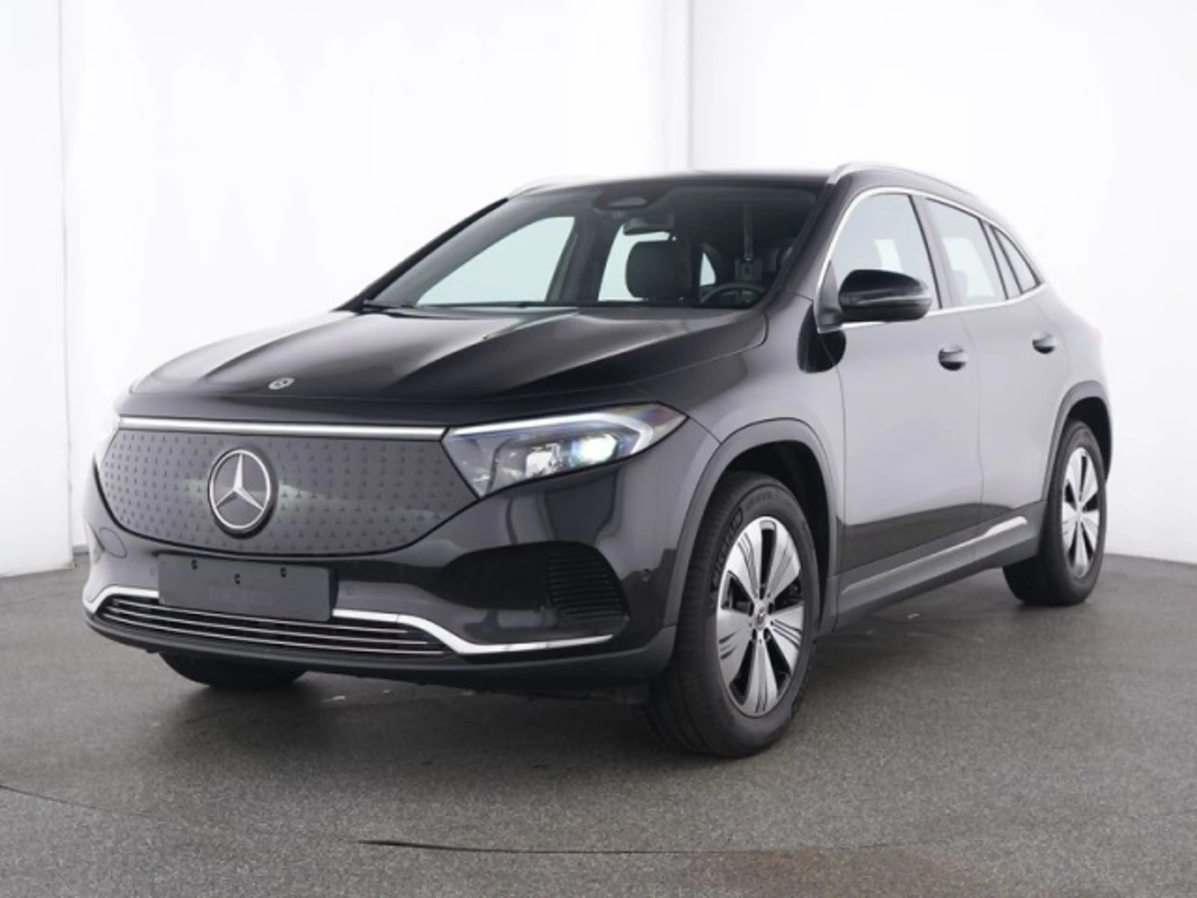 Mercedes-Benz EQA 300 EQA 300 4M Progressive DISTRONIC+KAMERA+LED Klima — photo 2