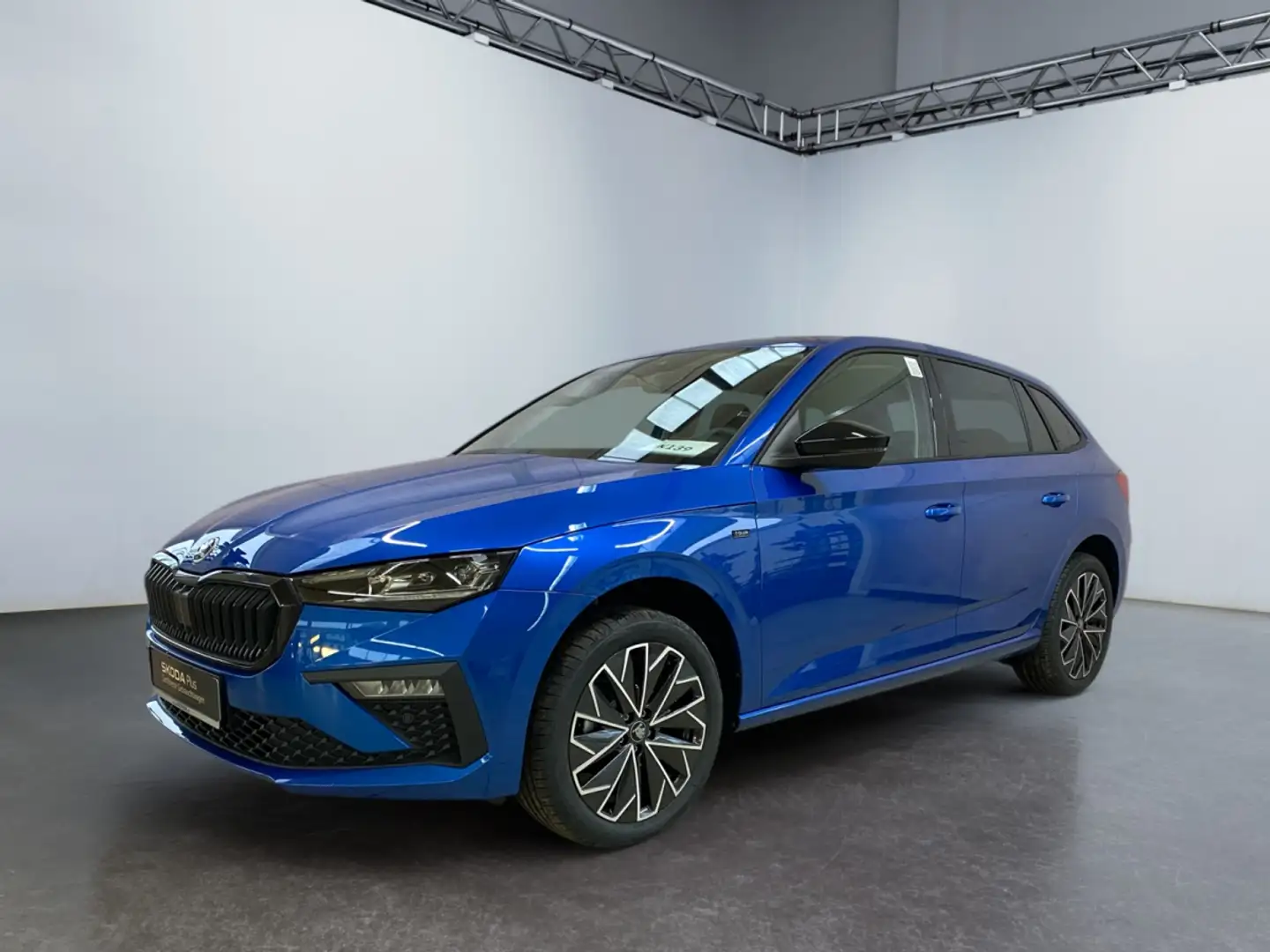 Skoda Scala Tour 1.0 TSI DSG Scheinwerfer LED PDC Blau - 2