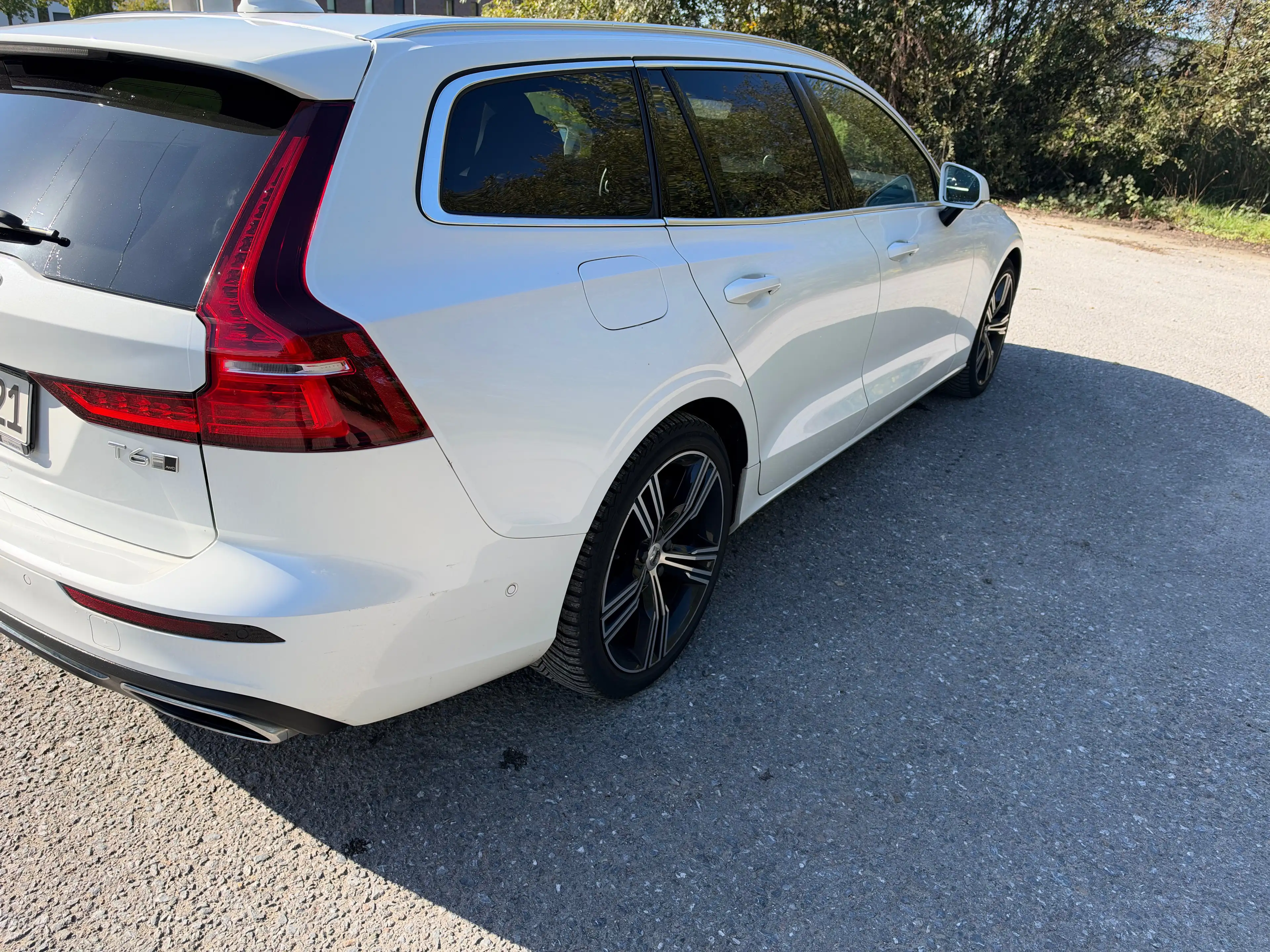 Volvo V60 Inscription AWD — photo 4
