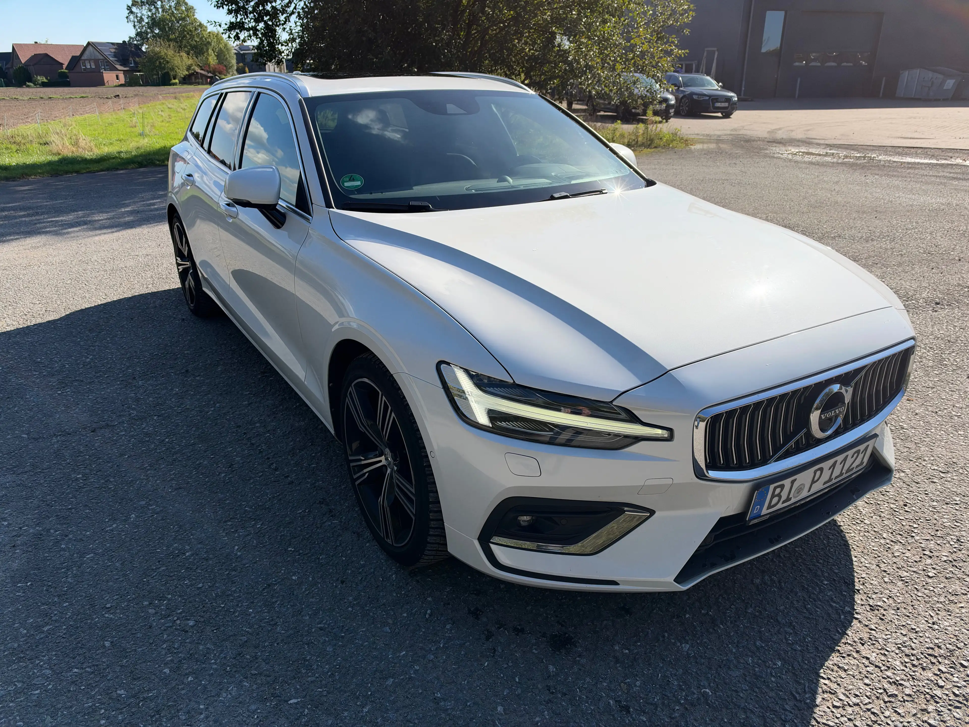 Volvo V60 Inscription AWD — photo 5