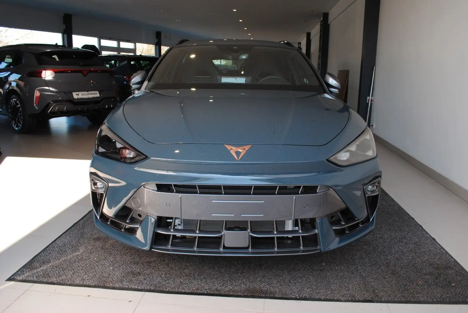 CUPRA Leon SP 1.5 eTSI DSG *AHK*KESSY*ACC*dig.Cockpit Bleu - 2