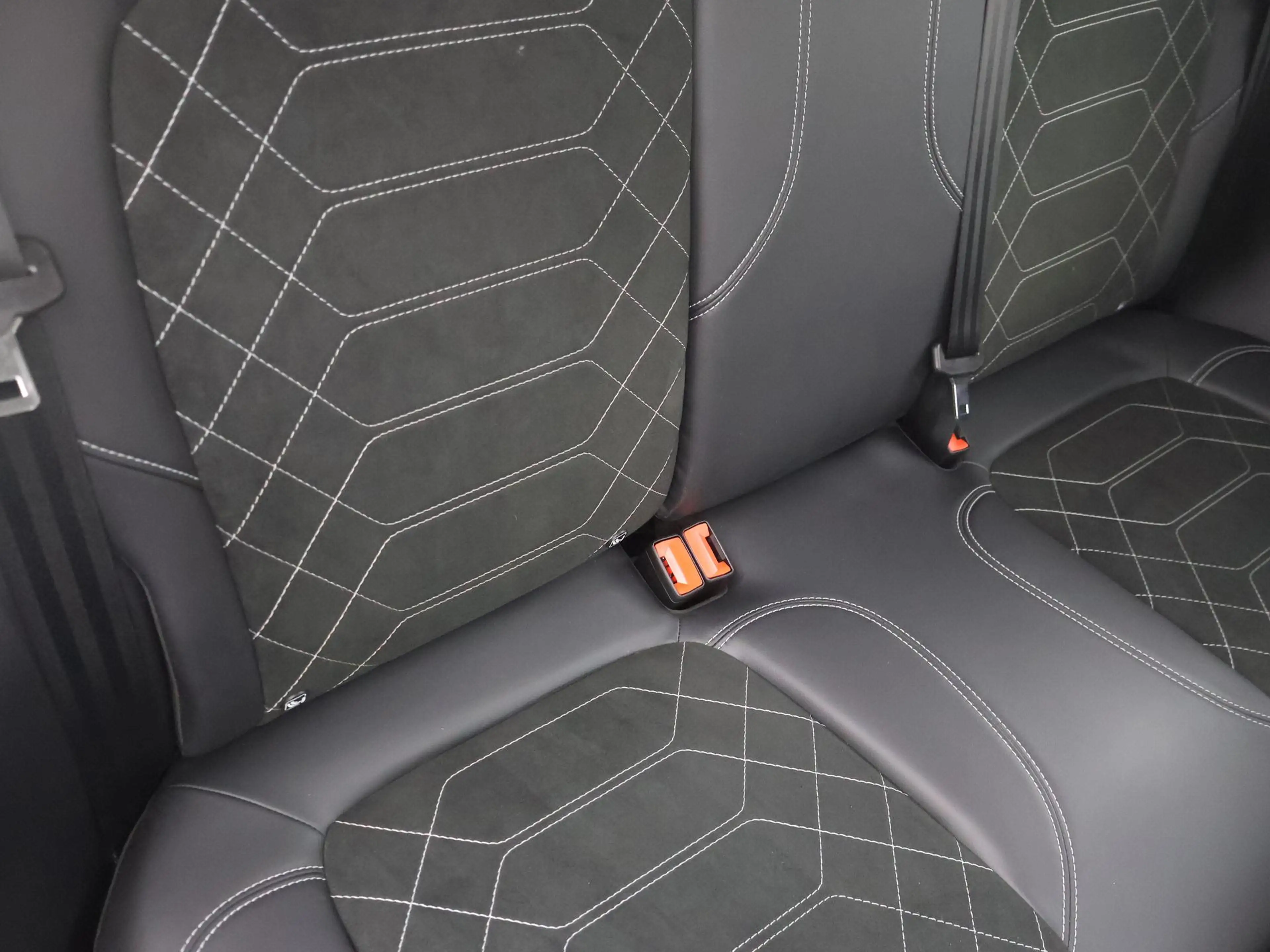 Ford Puma Gen-E Premium 44 kWh WINTERPACK|ACC|BLIS|360CAMERA|B&O|E — photo 40