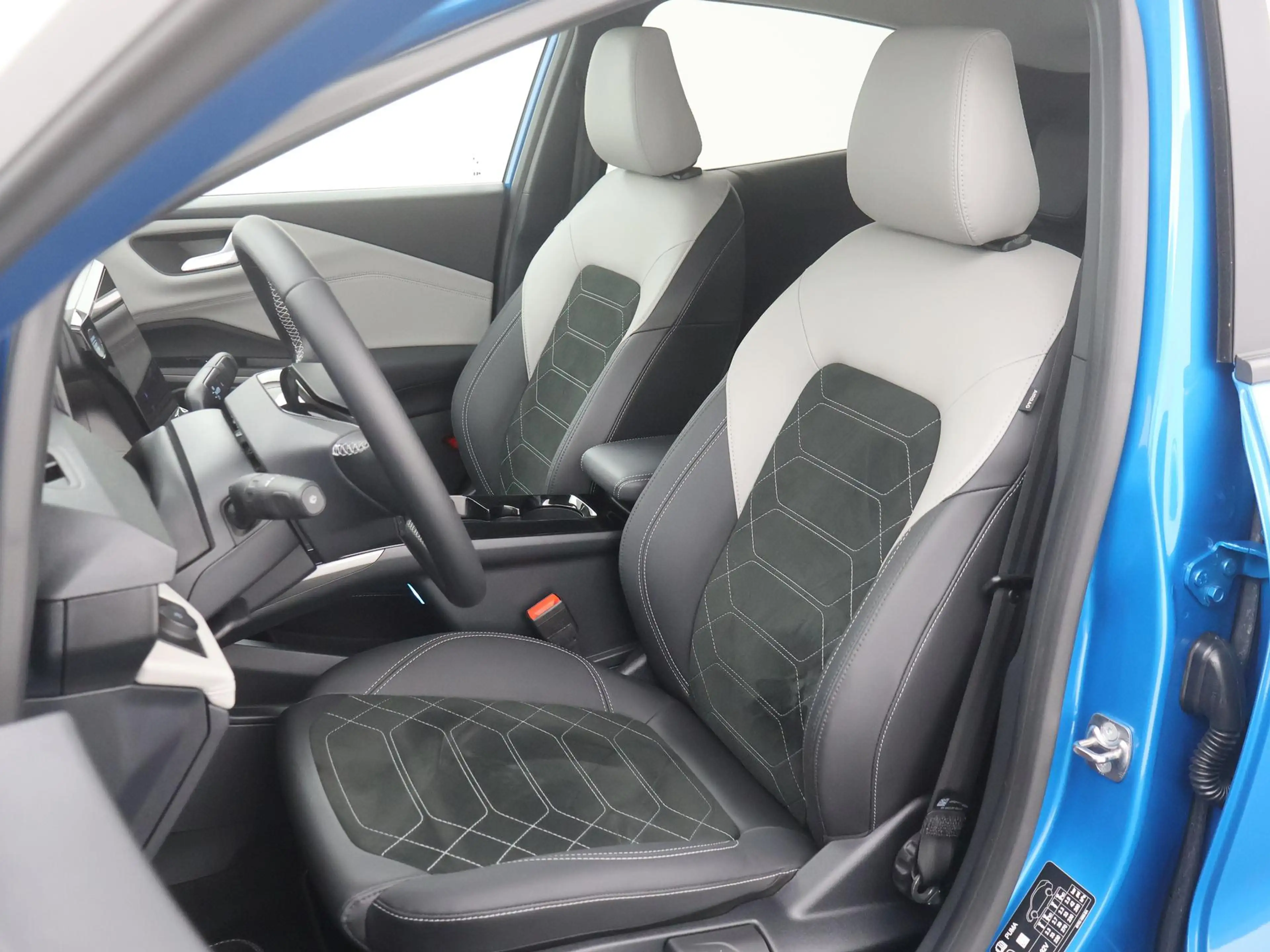 Ford Puma Gen-E Premium 44 kWh WINTERPACK|ACC|BLIS|360CAMERA|B&O|E — photo 25