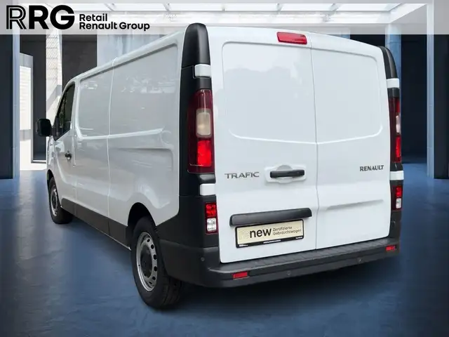 Renault Trafic view 4