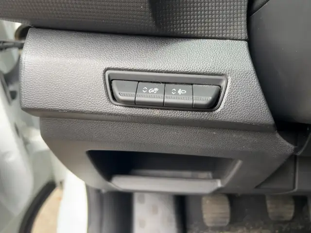Renault Trafic view 12