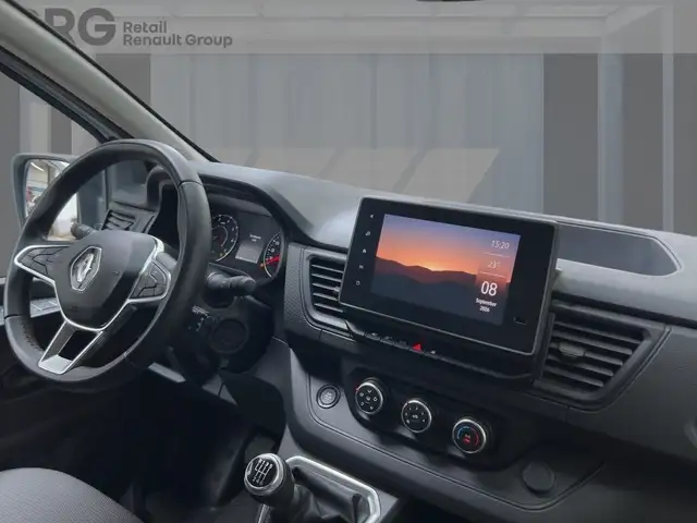 Renault Trafic view 9