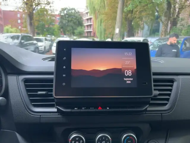 Renault Trafic view 11