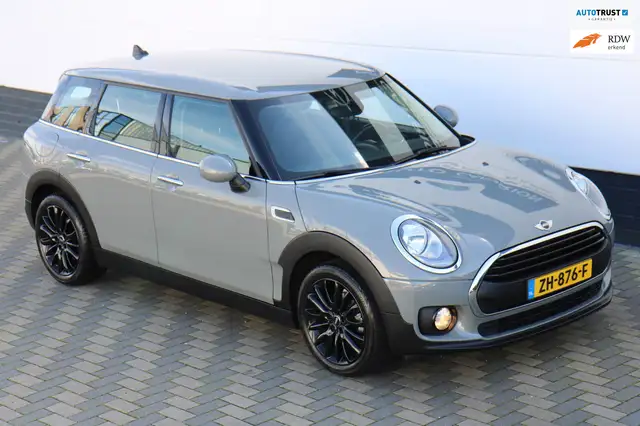 MINI Clubman 1.5 weinig kilometers zeer nette staat !!!