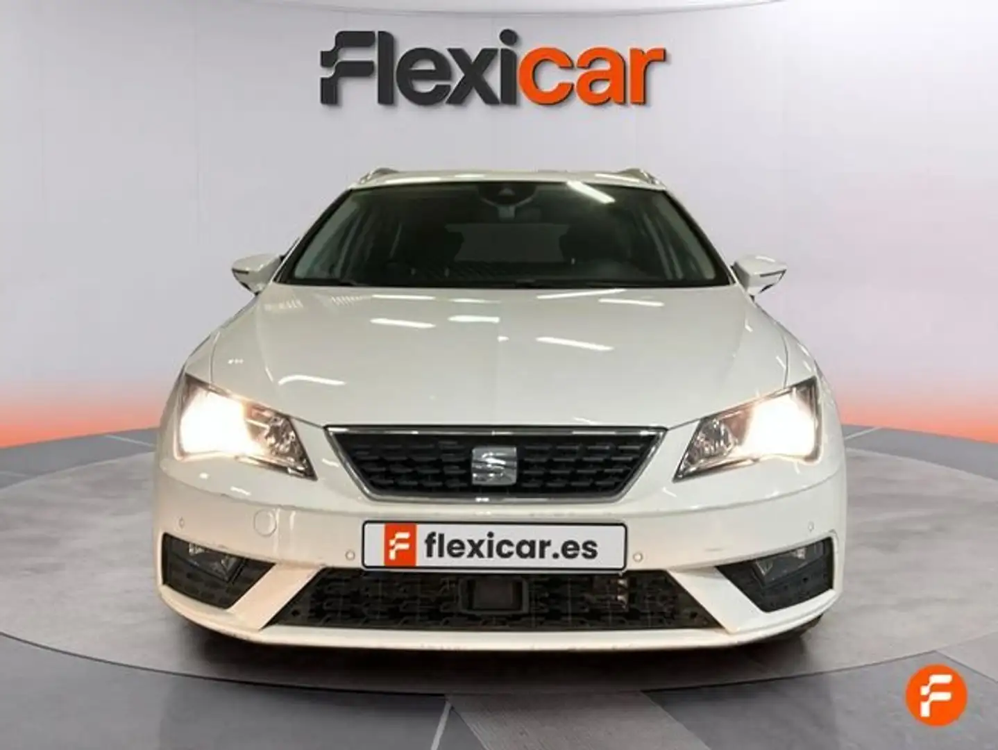 SEAT Leon ST 1.0 EcoTSI S&S Reference Blanco - 2