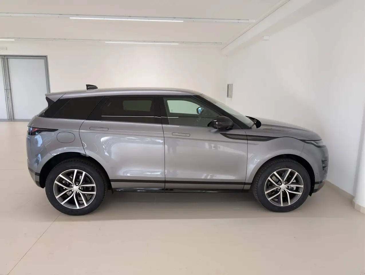 Land Rover Range Rover Evoque 2026