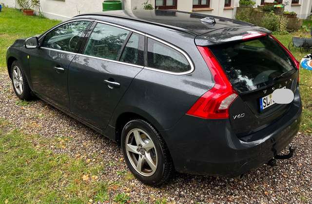 Imagine Volvo V60 V60 D2 Momentum