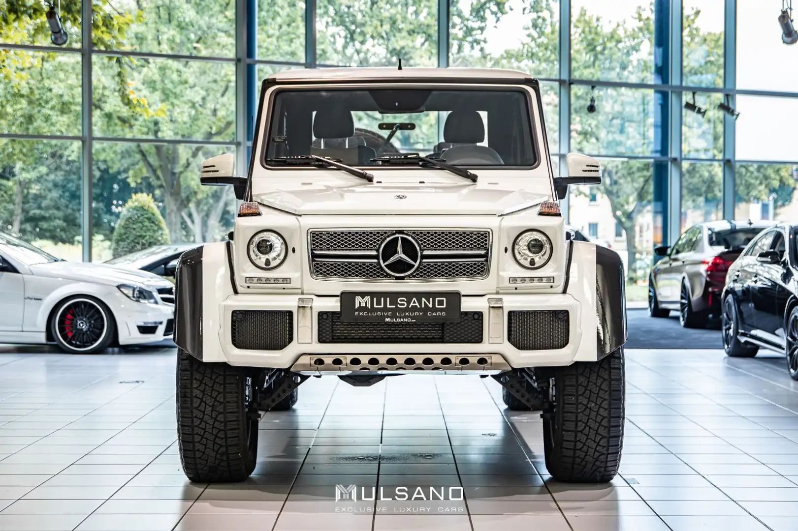 Mercedes-Benz G 65 AMG G 650 Maybach Landaulet DESIGNO CHROME CARBON White - 2