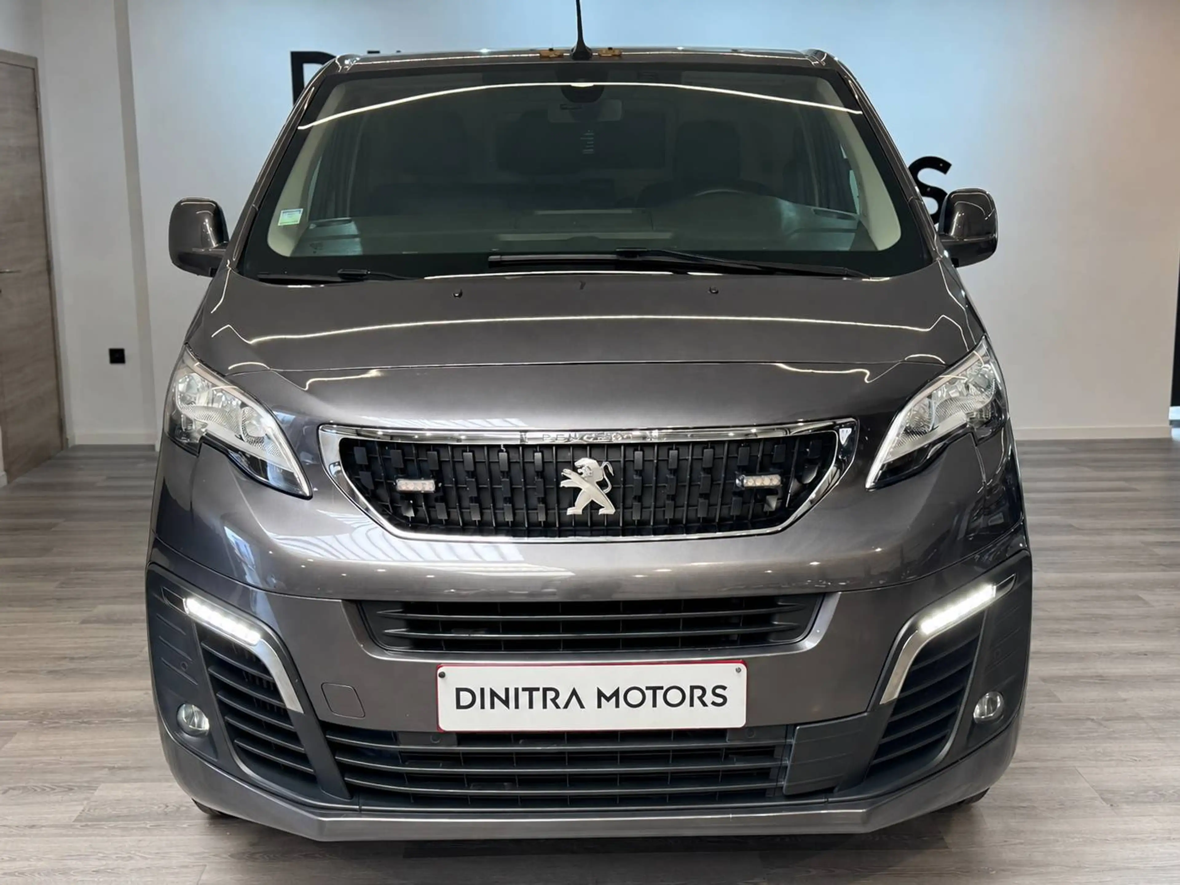 Peugeot Expert 2.0 BlueHDi L2 Asphalt - Carplay/Navi/Cruise — photo 2