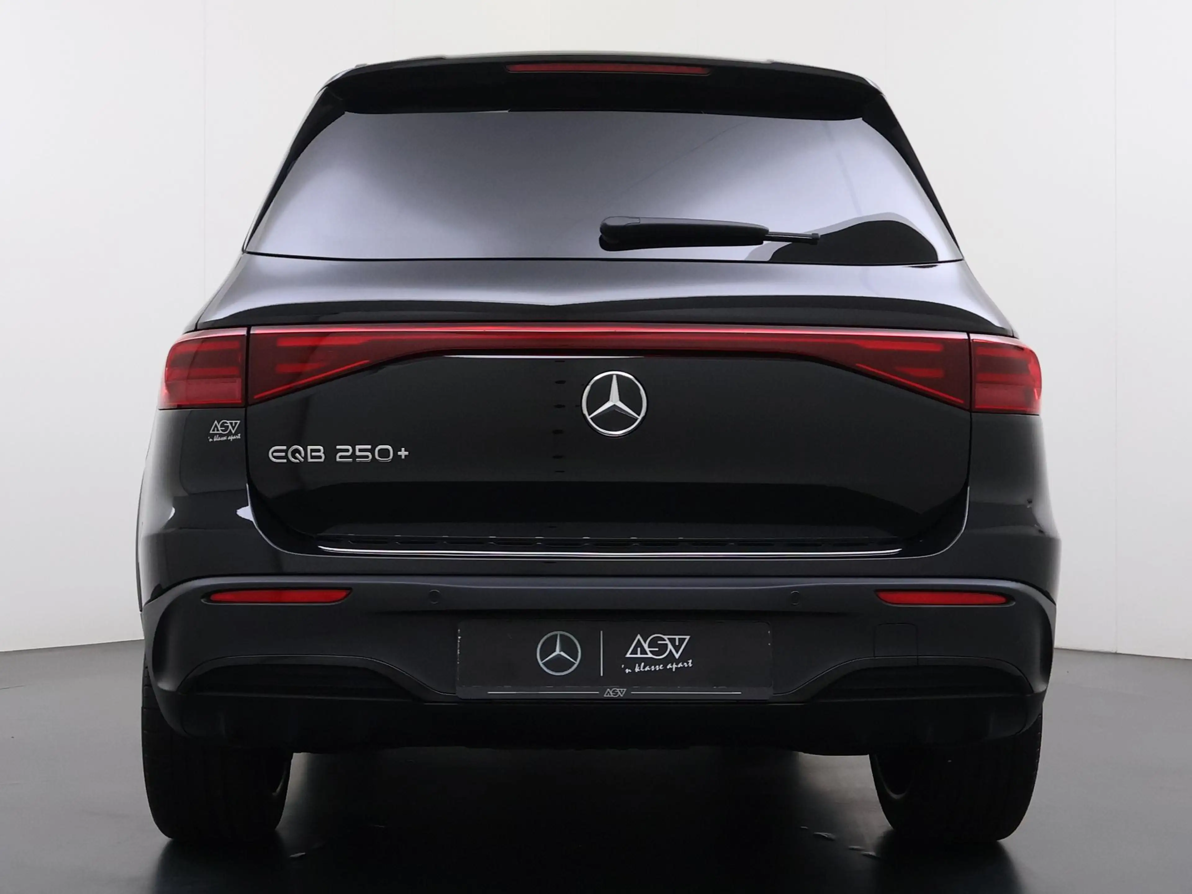 Mercedes-Benz EQB 250 250+ AMG Line 71 kWh | 20" AMG Velgen | Burmester — photo 7