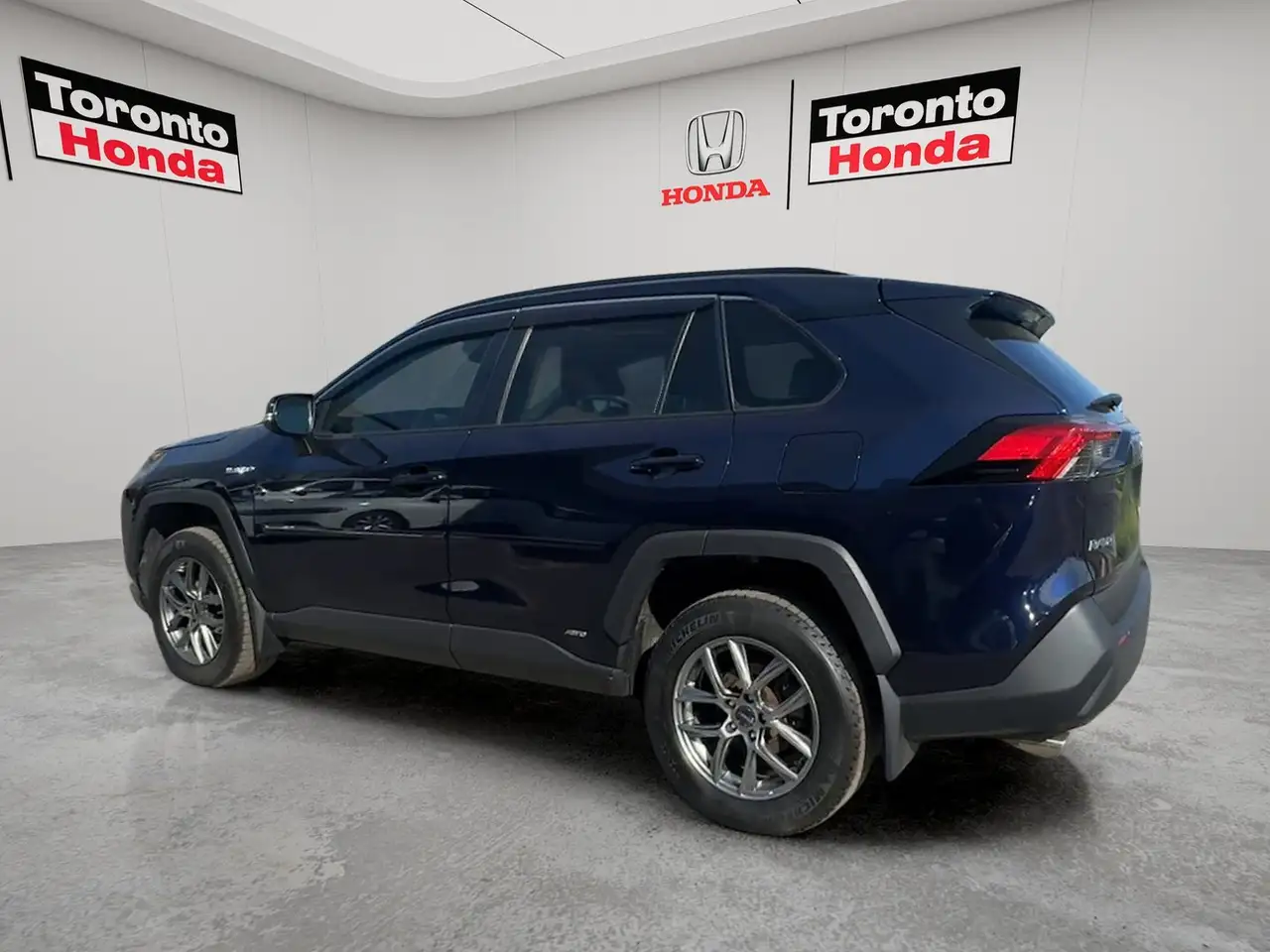 Toyota RAV 4 снимка Toyota RAV 4