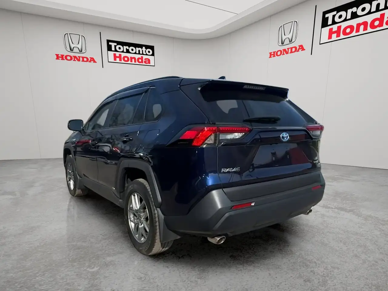 Toyota RAV 4 снимка Toyota RAV 4