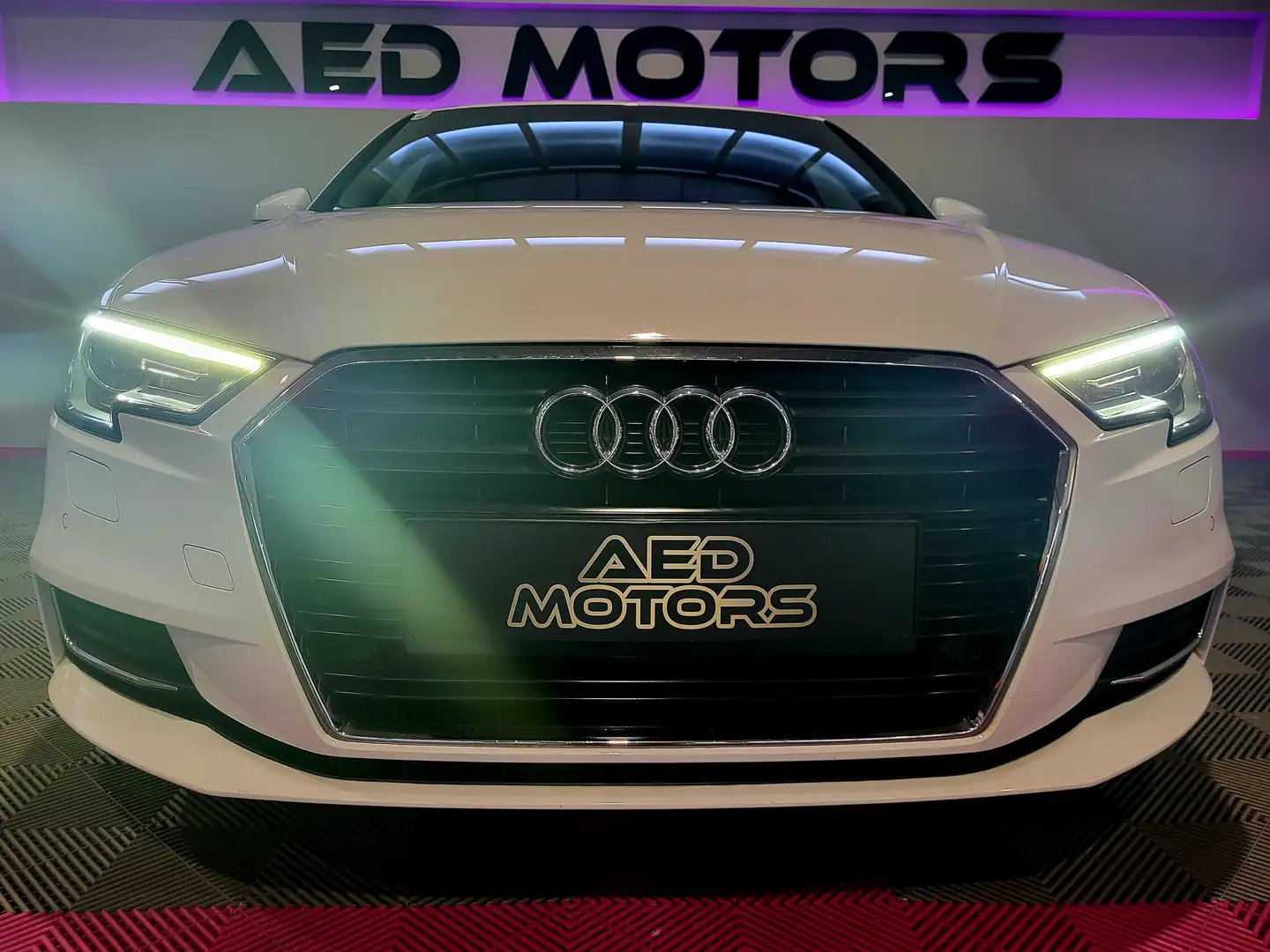 Audi A3 design Weiß - 2