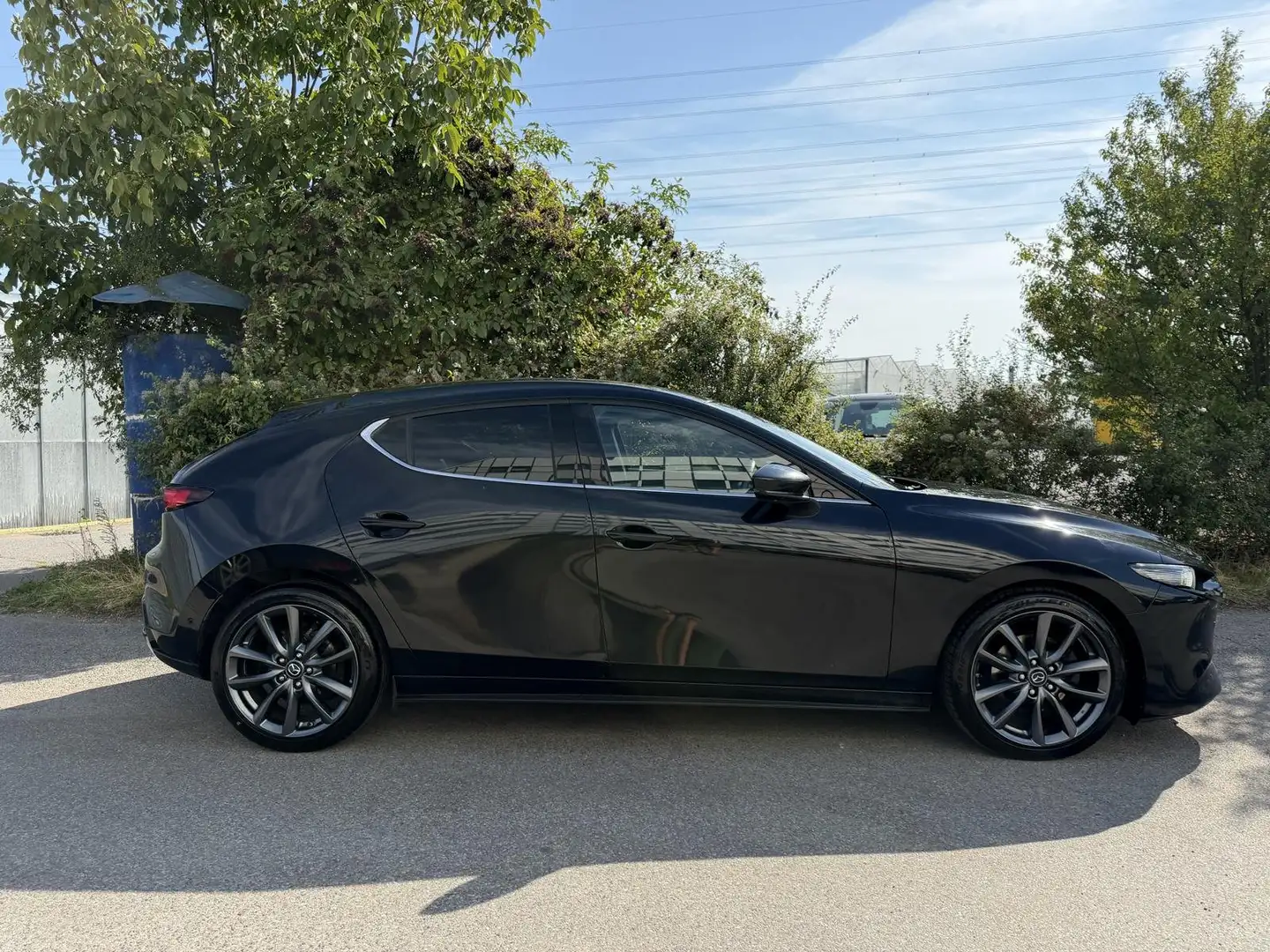 Mazda 3 G122 Comfort+/SO/ST/TE Style&Tech-Paket Schwarz - 2