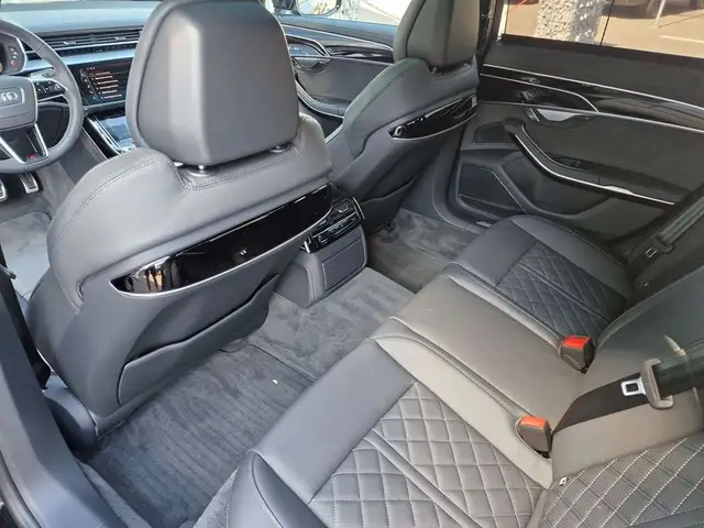 Audi A8 60 TFSI e quattro * S-LINE * 22" RÄDER Ansicht 30