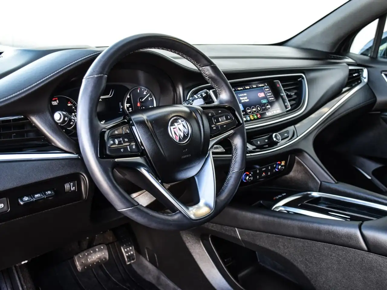 Buick Enclave photo Buick Enclave