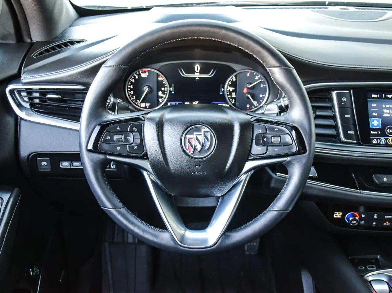 Buick Enclave photo Buick Enclave