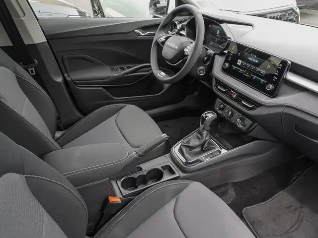 Skoda Fabia view 8