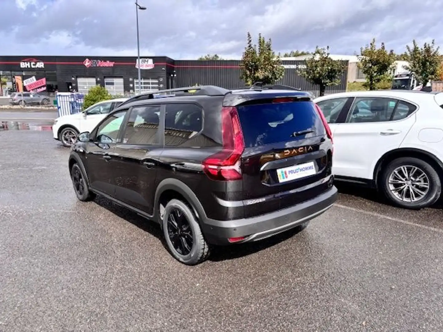 Dacia Jogger 1.0 TCE 110CH EXTREME 7 PLACES -24 Noir - 2